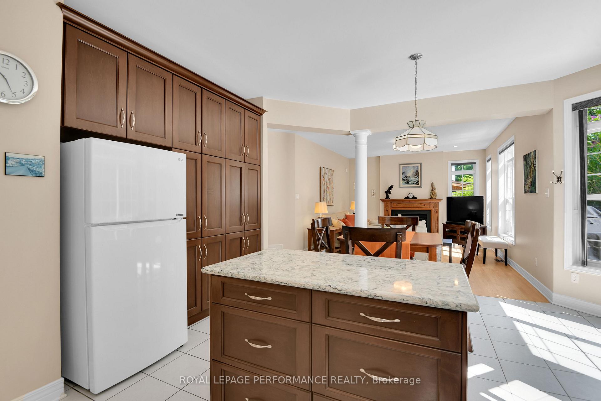Photo 12 of 77 Mattawa Crescent, Ottawa, Kanata - Bridlewood — HOMEH