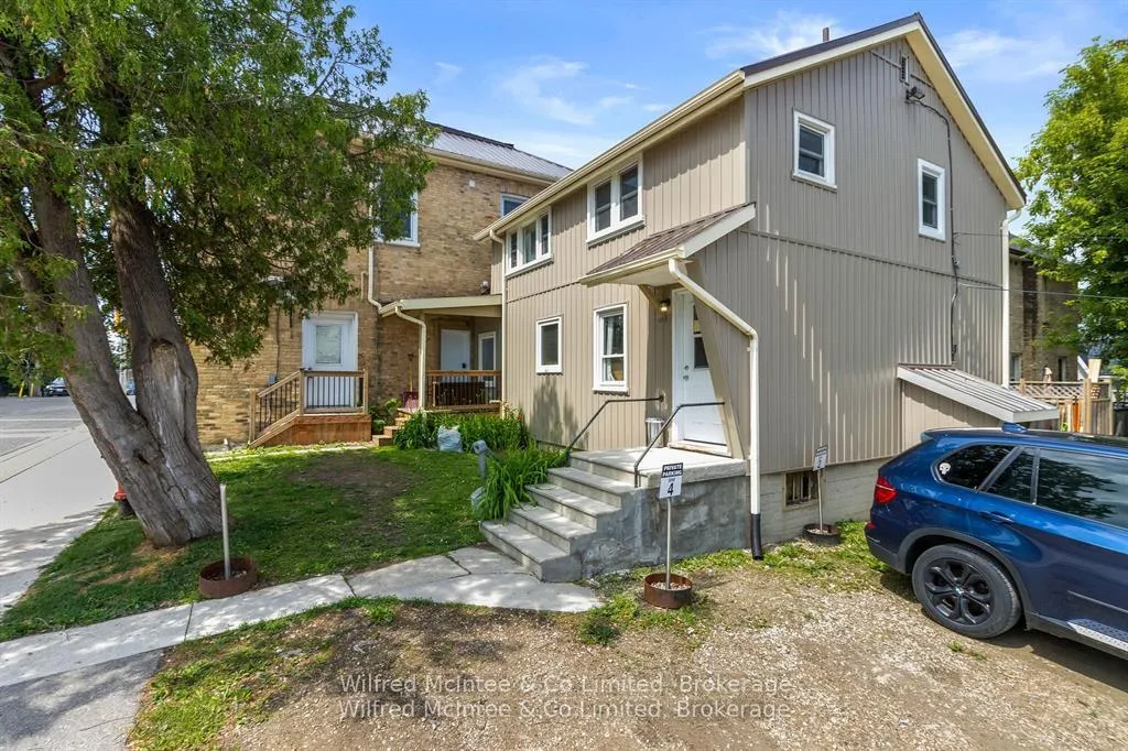 Front of 4 Elora Street N