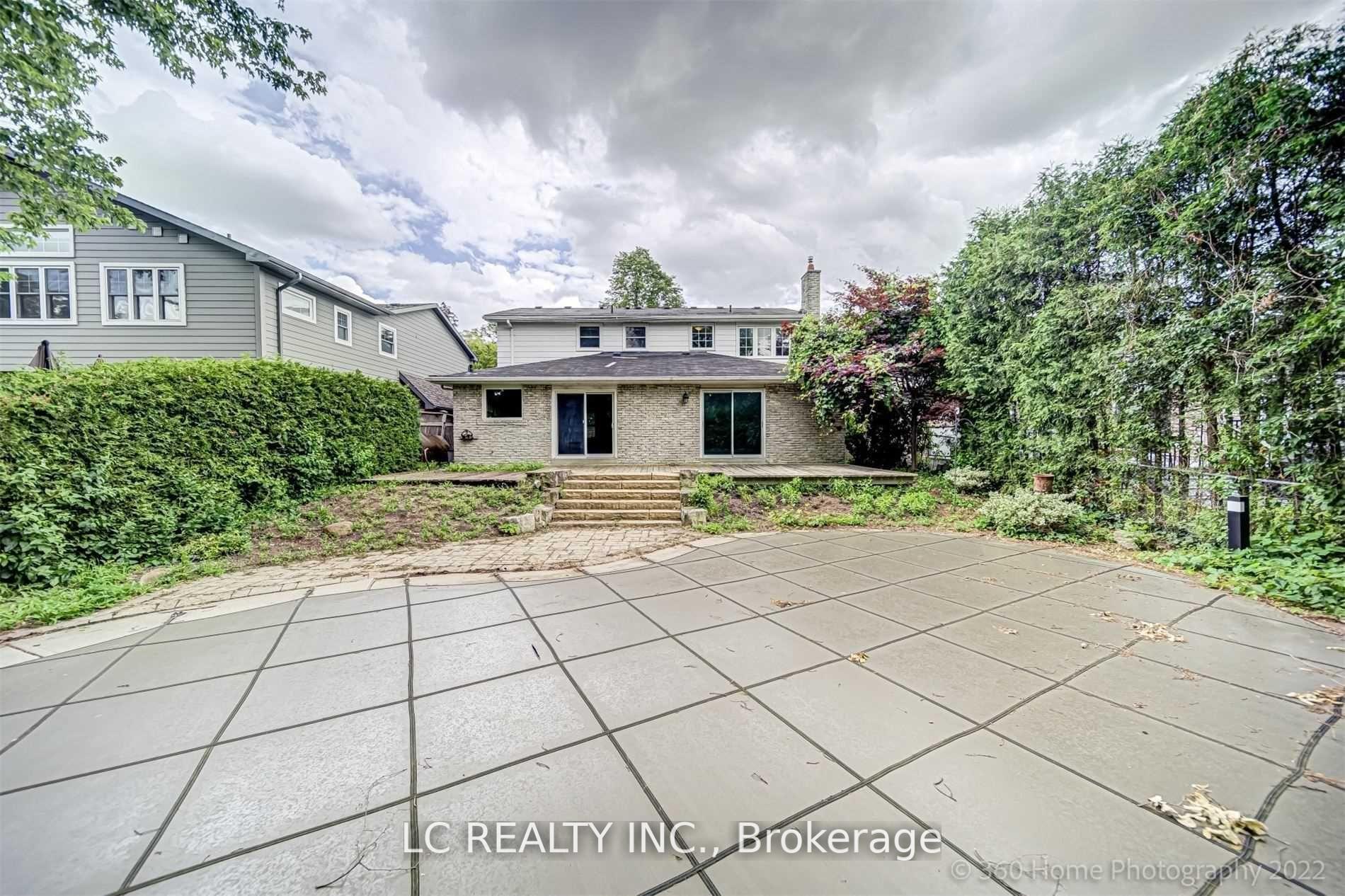 Photo 23 of 92 Emmeloord Crescent, Markham, Unionville — HOMEH