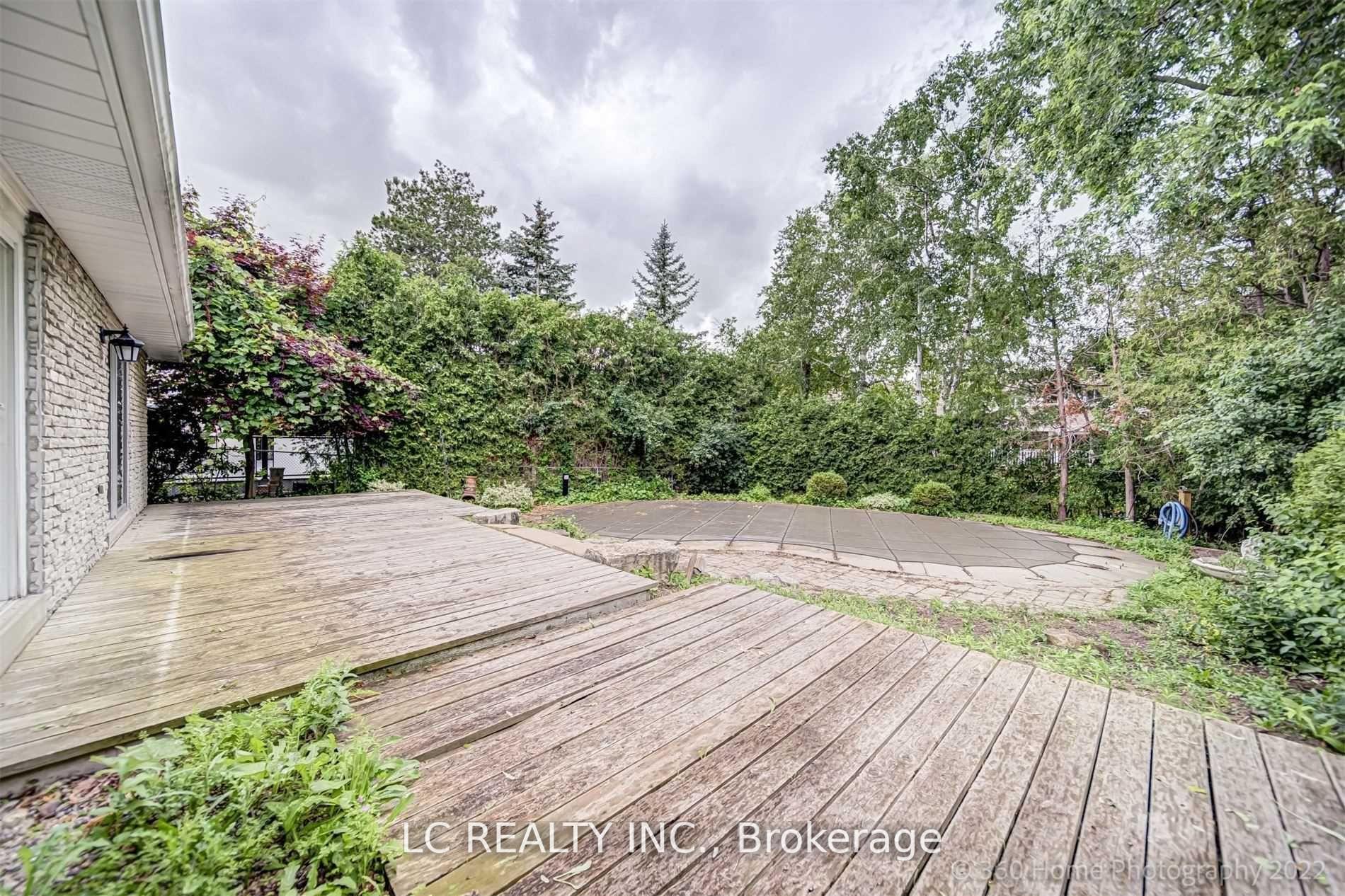 Photo 24 of 92 Emmeloord Crescent, Markham, Unionville — HOMEH