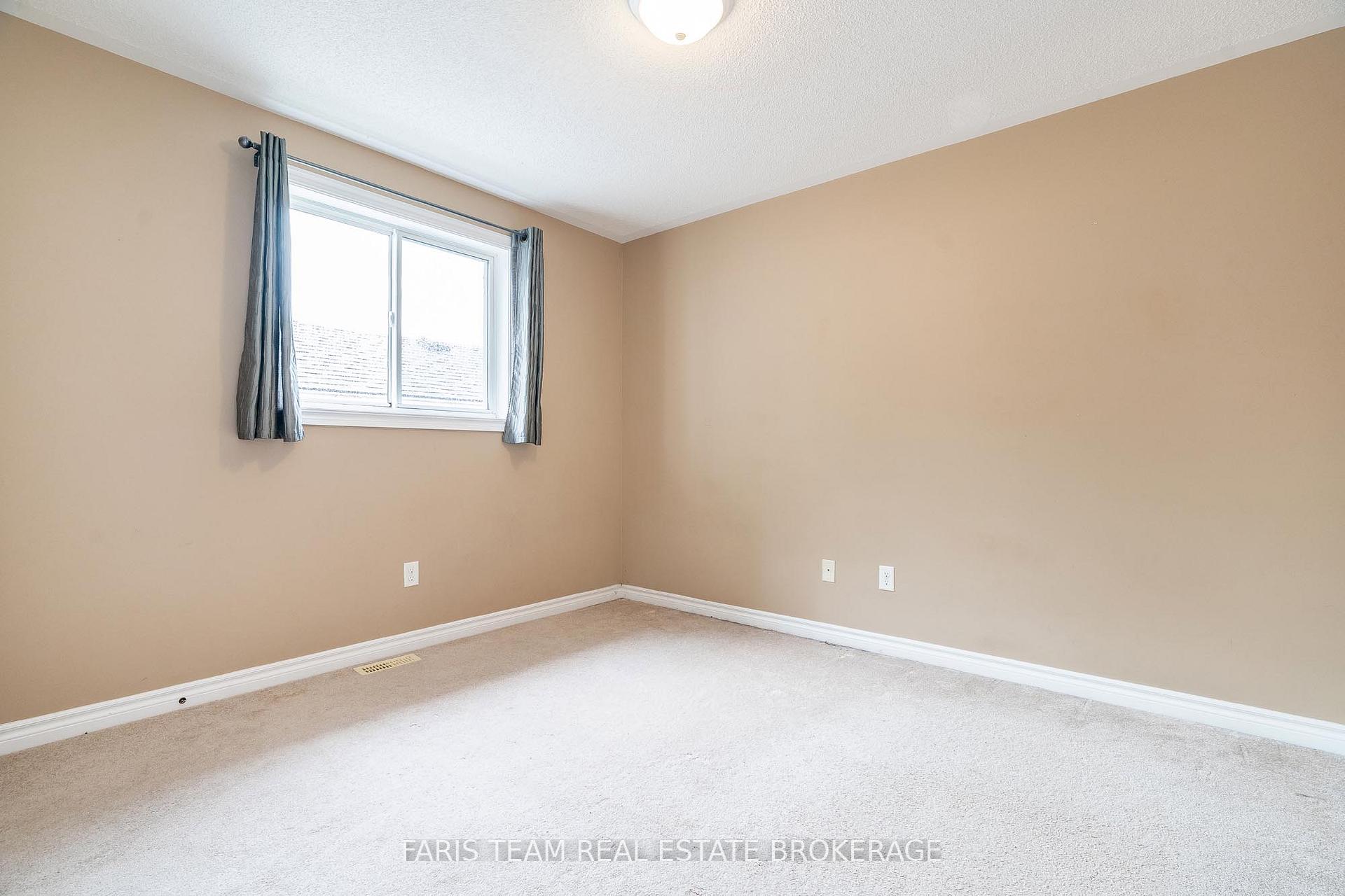 Photo 20 of 168 Griffin Street, Midland — HOMEH