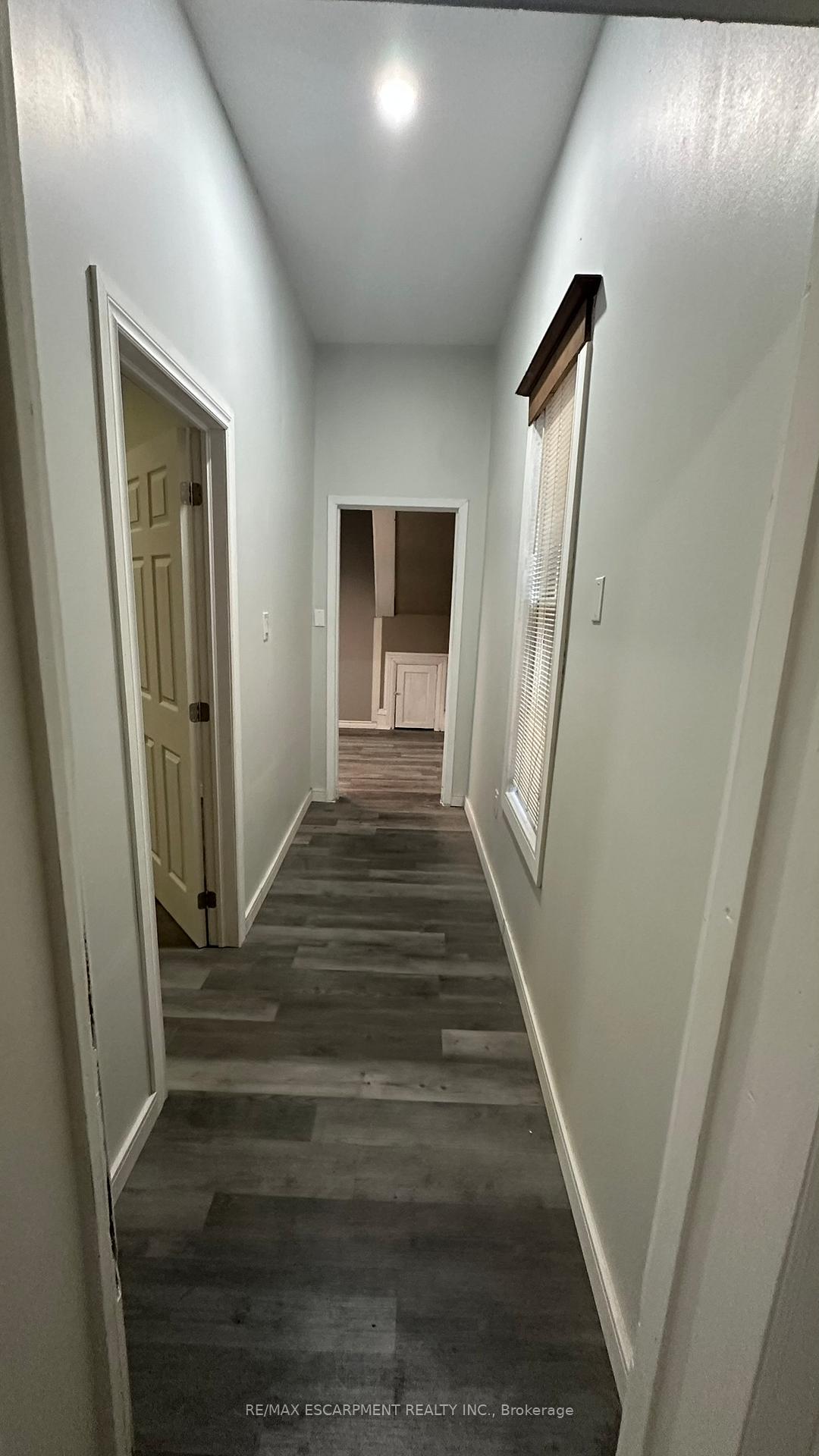 Photo 8 of 6 West Avenue N, Hamilton, Landsdale — HOMEH