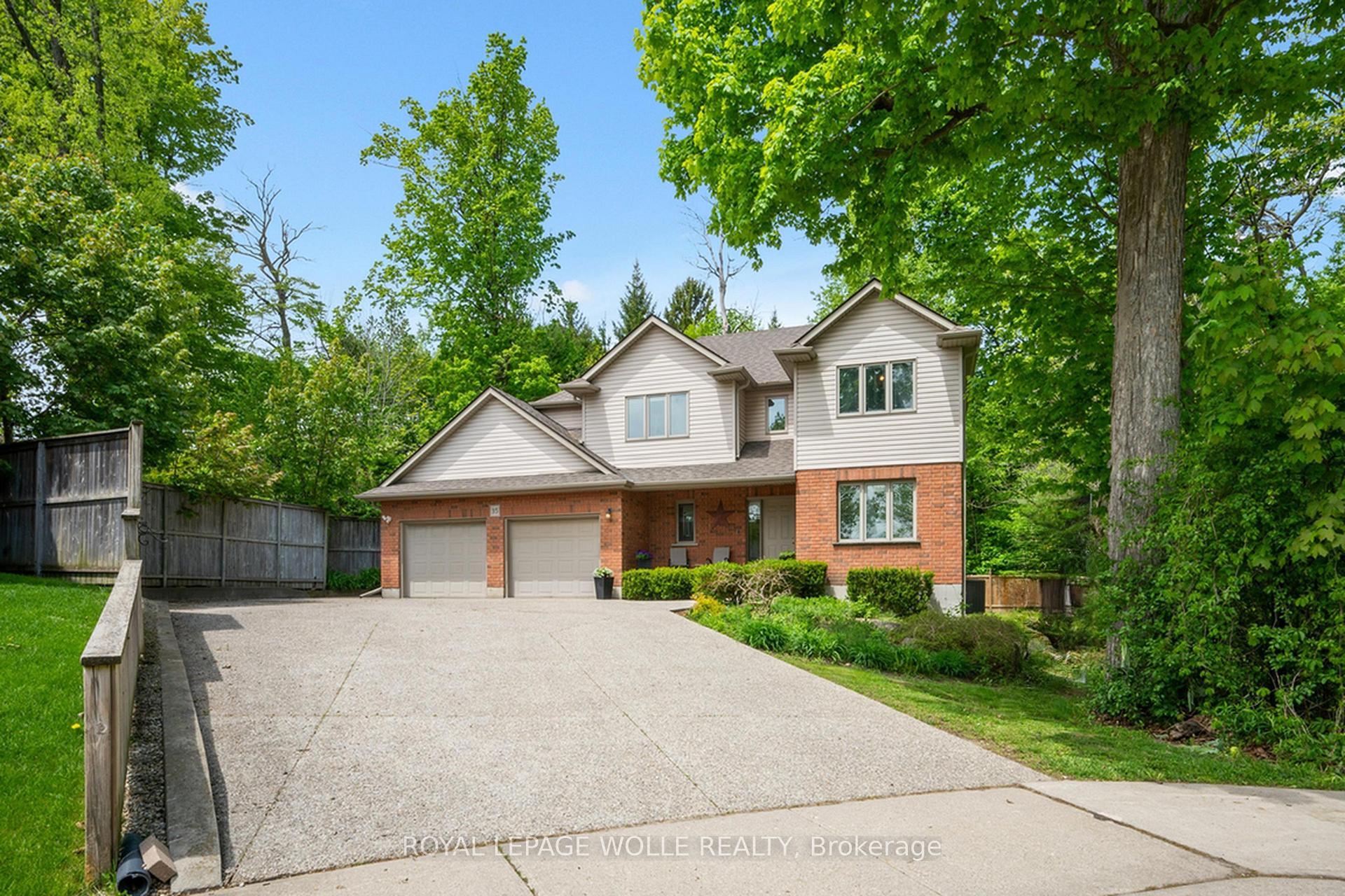 Photo 1 of 35 Dayman Court, Kitchener — HOMEH
