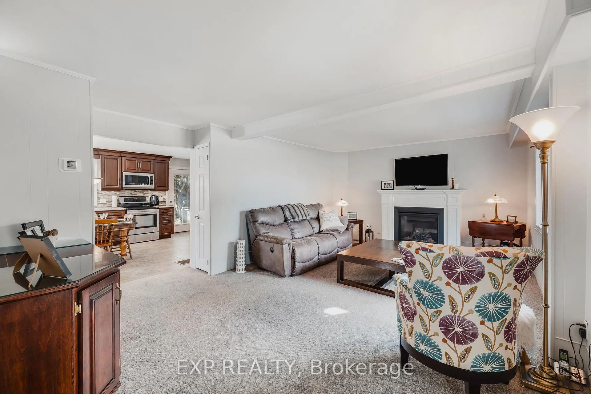 Photo 8 of 78 George Street S, Minto — HOMEH