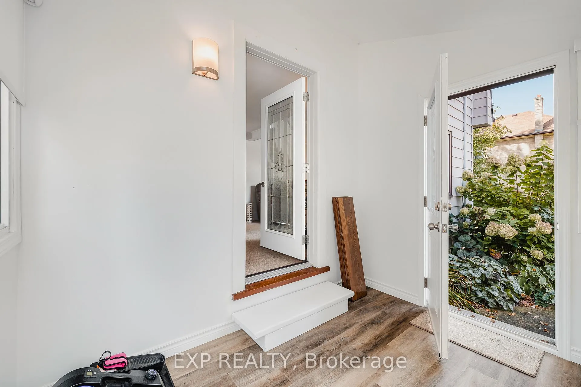 Photo 15 of 78 George Street S, Minto — HOMEH