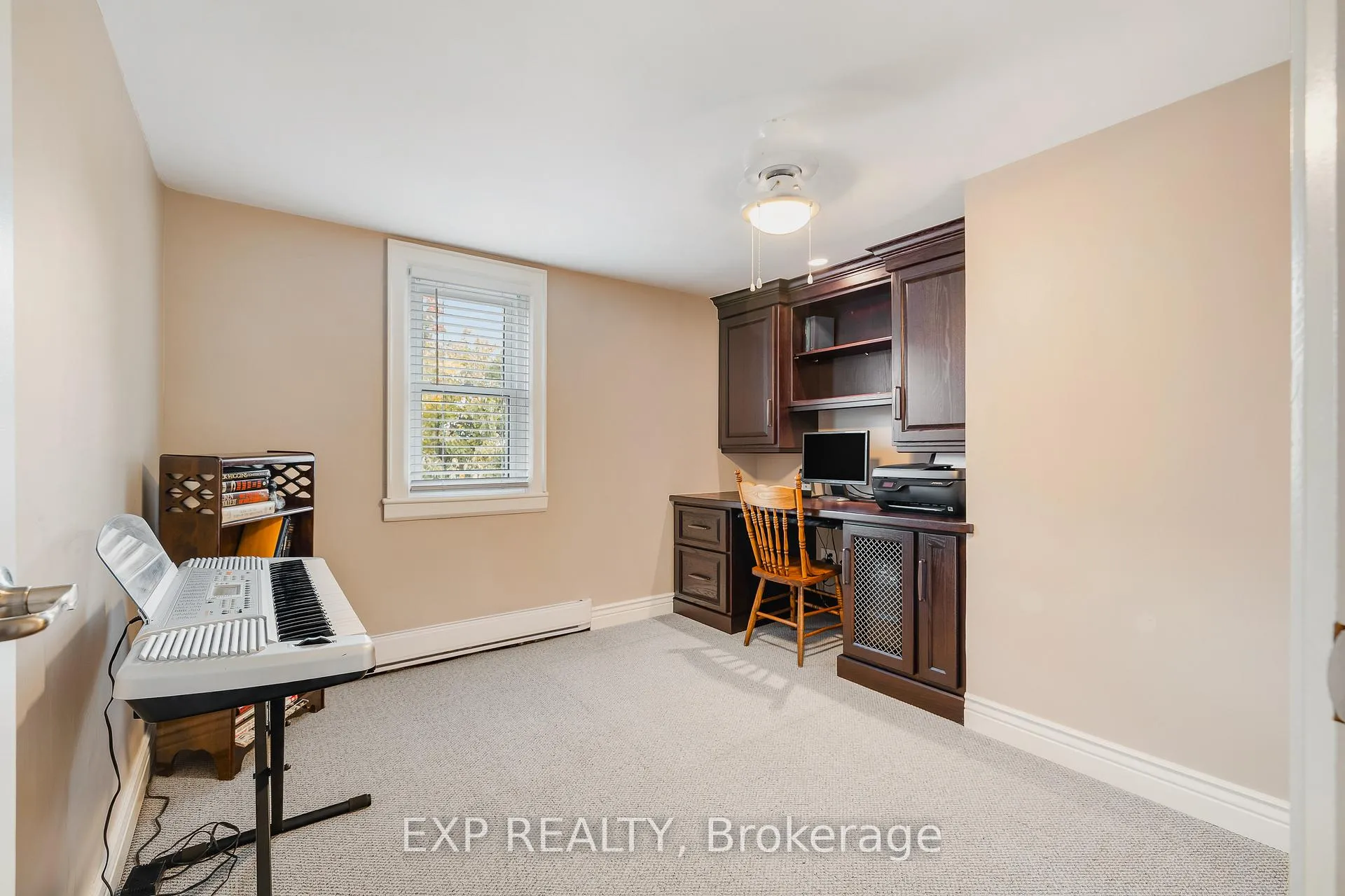 Photo 18 of 78 George Street S, Minto — HOMEH