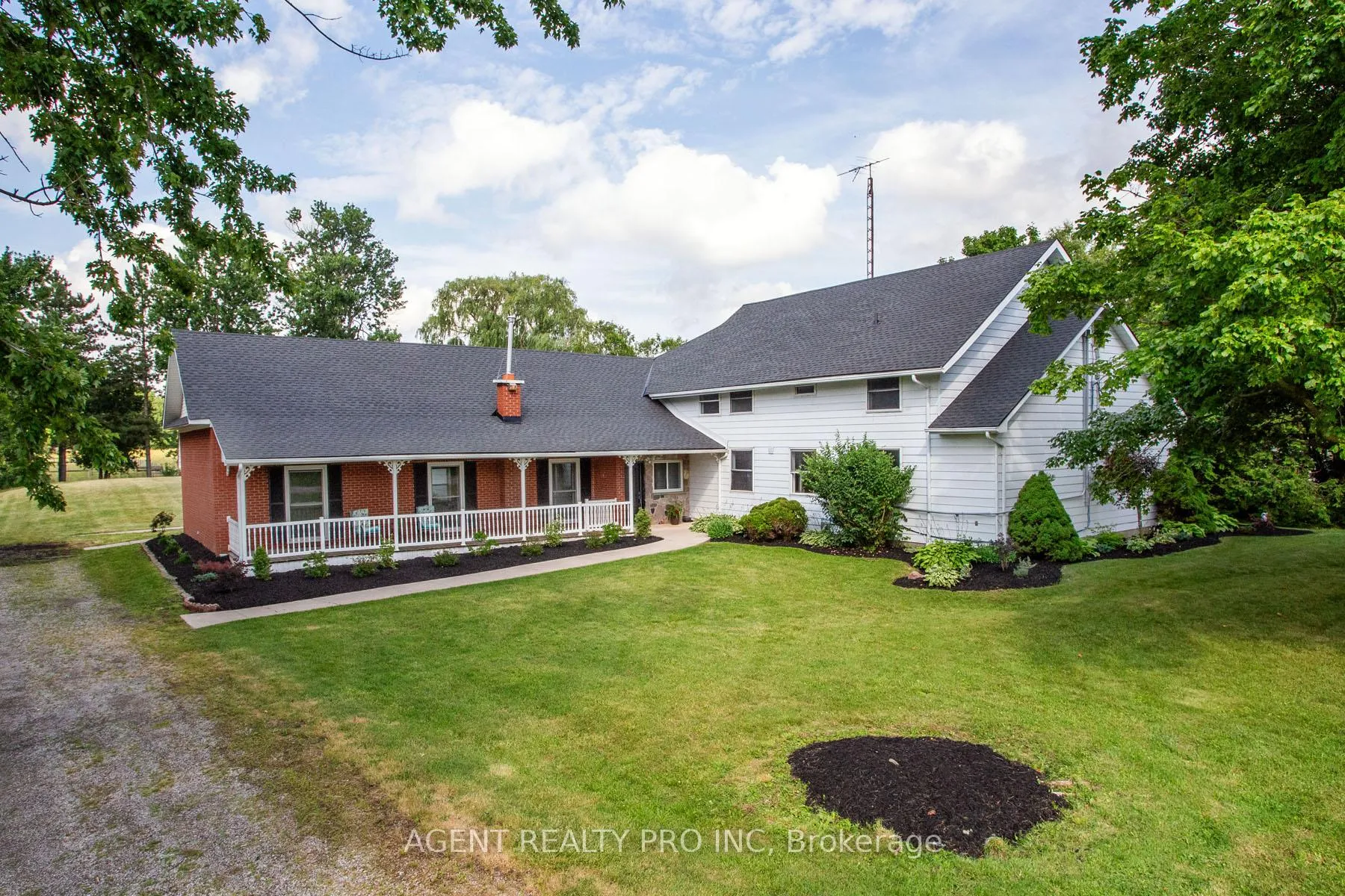 Photo 1 of 24264 Coldstream Road, Middlesex Centre, Rural Middlesex Centre — HOMEH