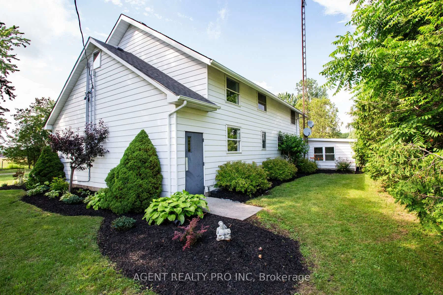 Photo 4 of 24264 Coldstream Road, Middlesex Centre, Rural Middlesex Centre — HOMEH