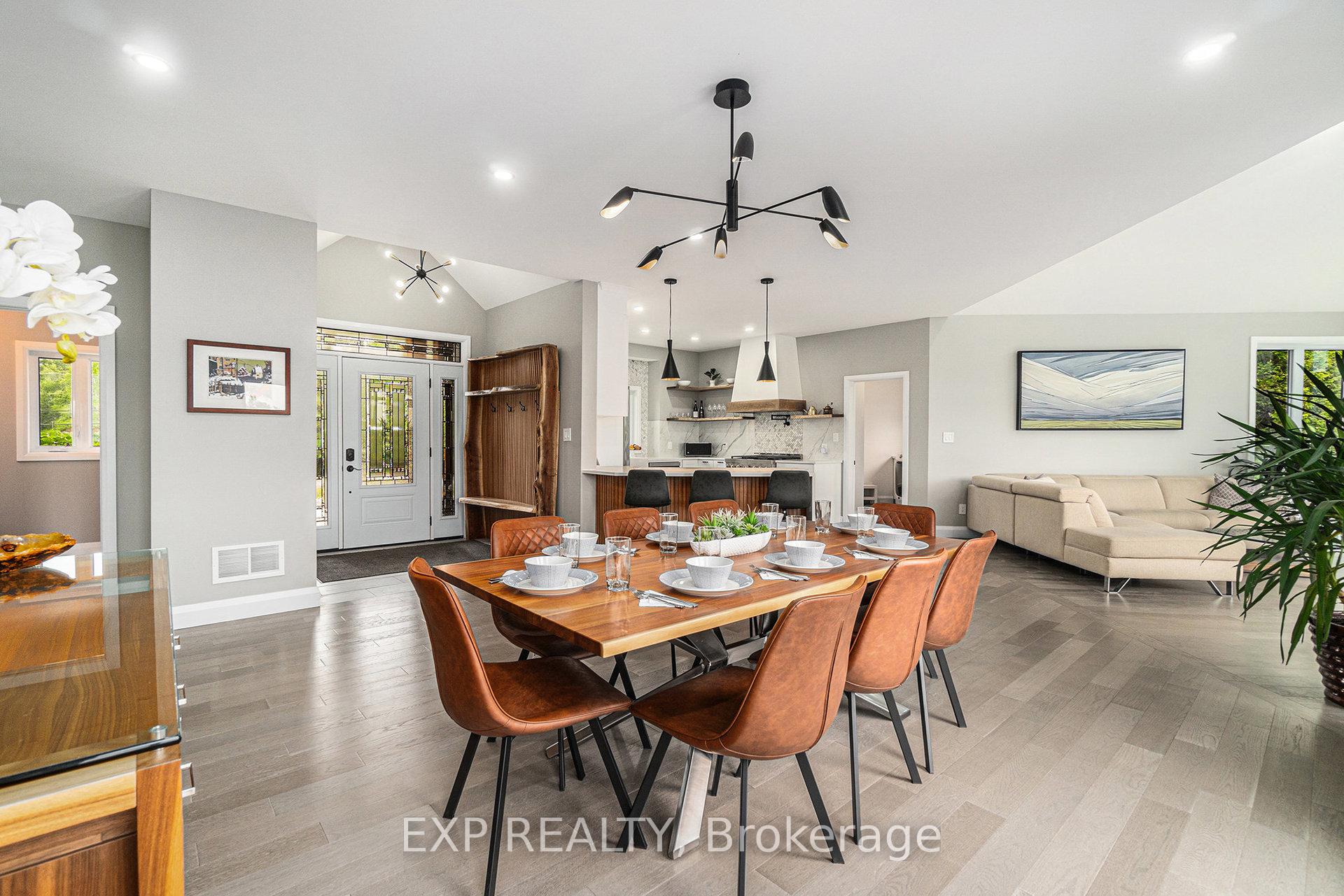Photo 7 of 21 Constance Lake Road, Ottawa, Kanata - Kanata (North East) — HOMEH