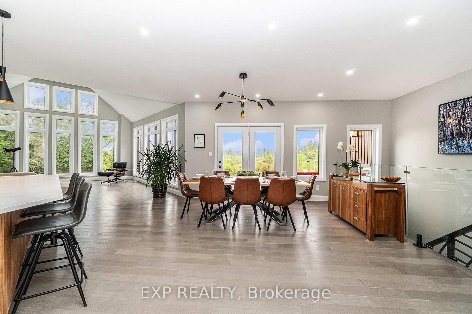 Photo 9 of 21 Constance Lake Road, Ottawa, Kanata - Kanata (North East) — HOMEH