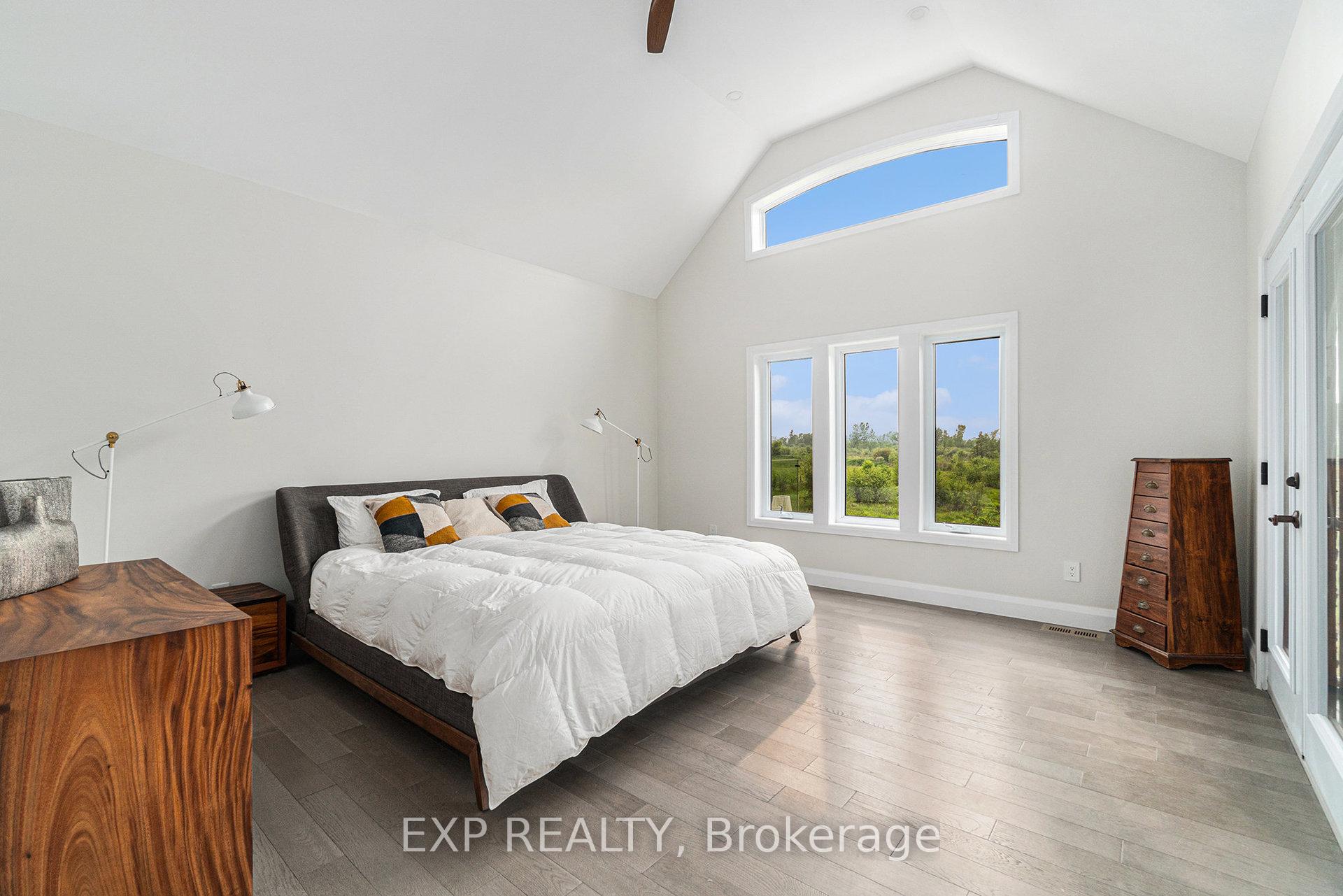 Photo 17 of 21 Constance Lake Road, Ottawa, Kanata - Kanata (North East) — HOMEH