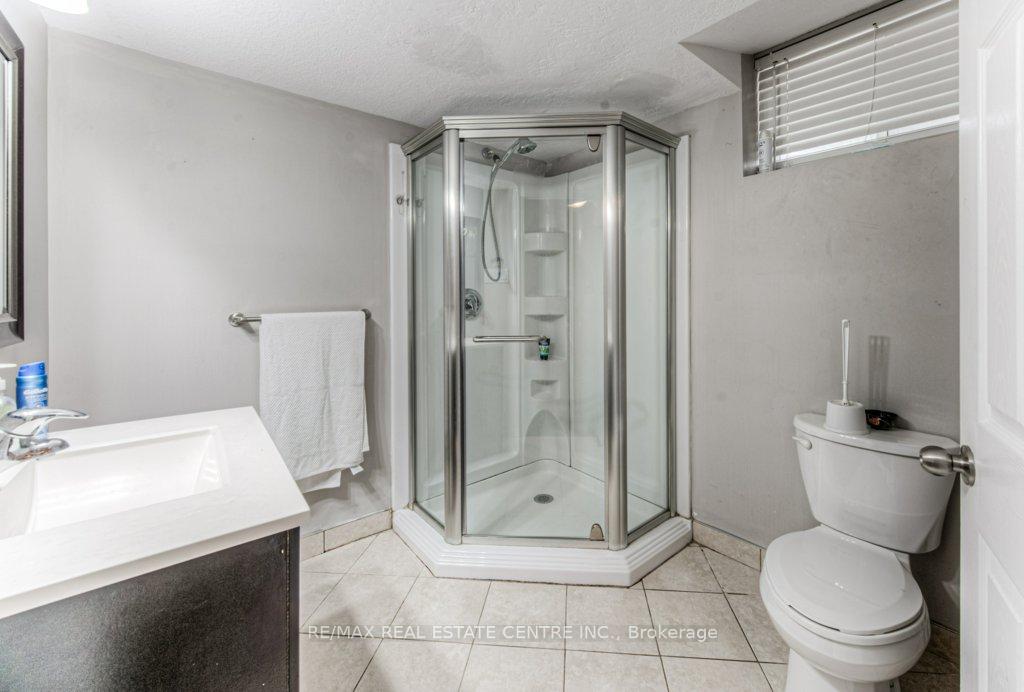 Photo 28 of 950 Pebblecreek Court, Kitchener — HOMEH