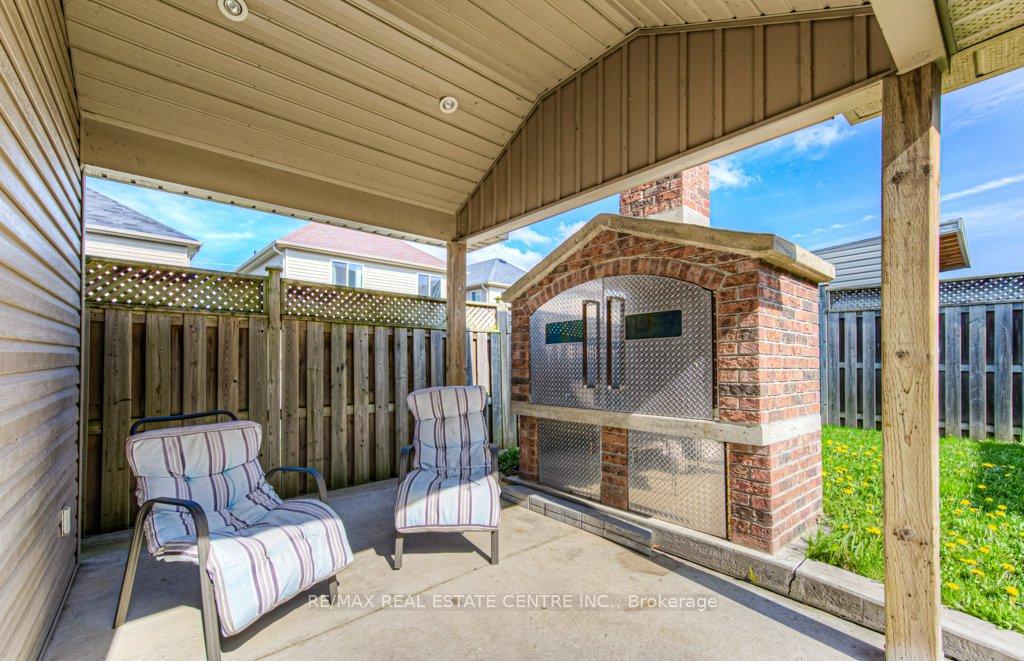 Photo 40 of 950 Pebblecreek Court, Kitchener — HOMEH
