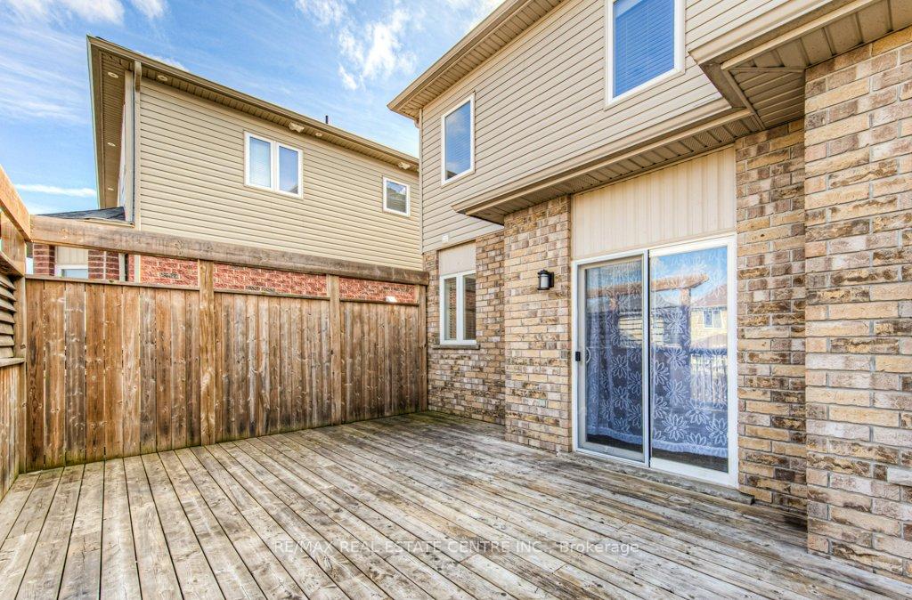 Photo 43 of 950 Pebblecreek Court, Kitchener — HOMEH