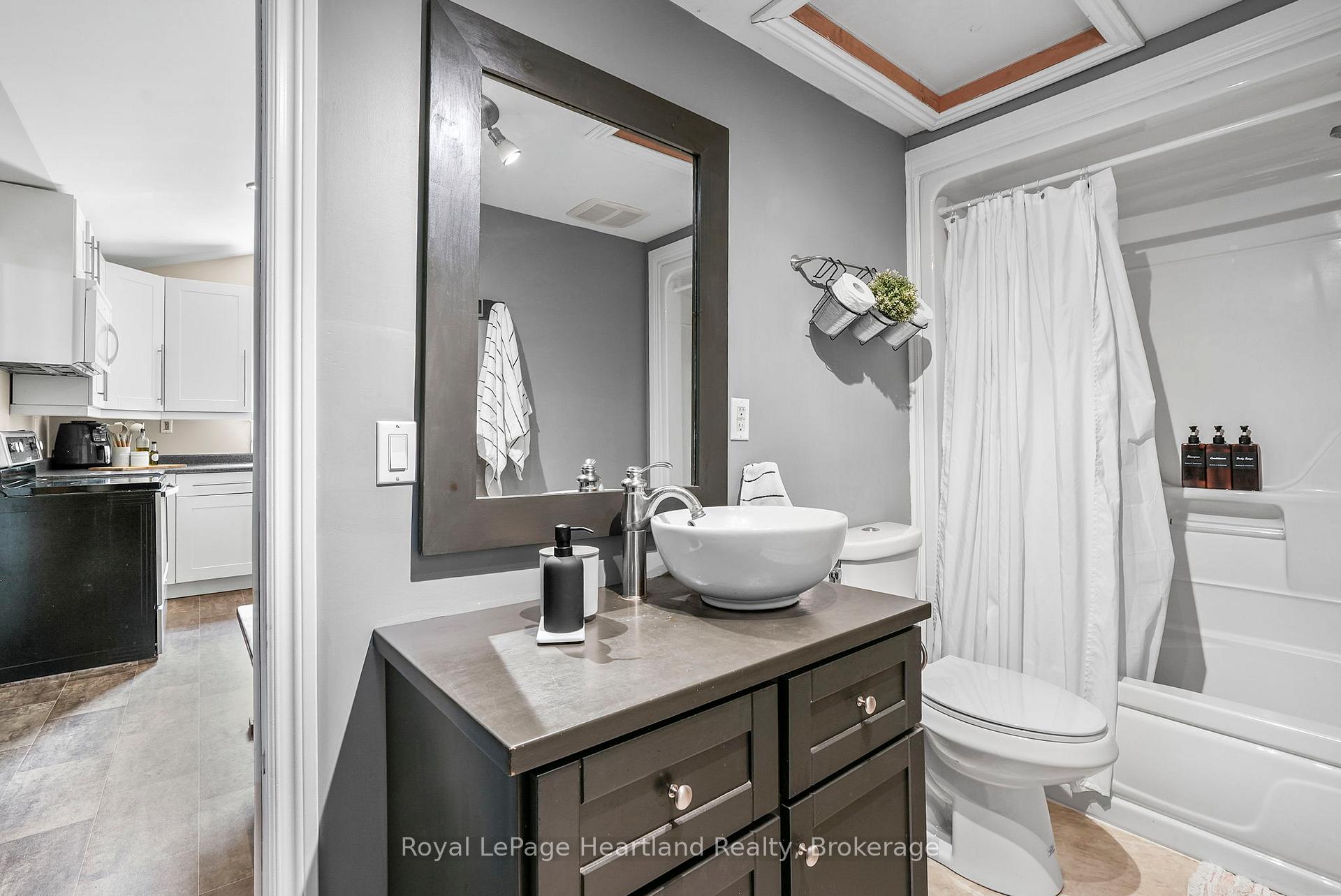 Photo 14 of 67 Robertson Street, Minto — HOMEH