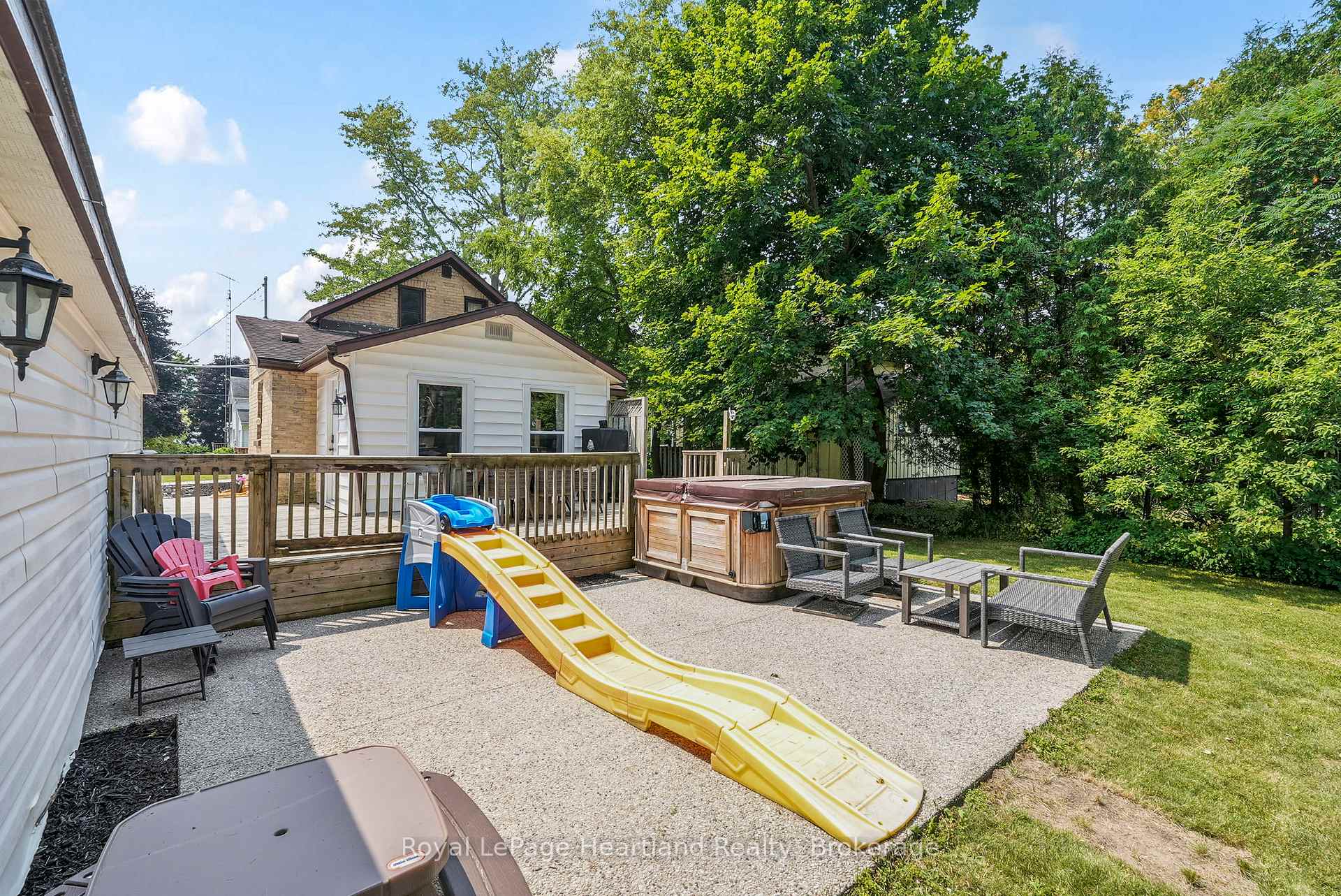 Photo 22 of 67 Robertson Street, Minto — HOMEH