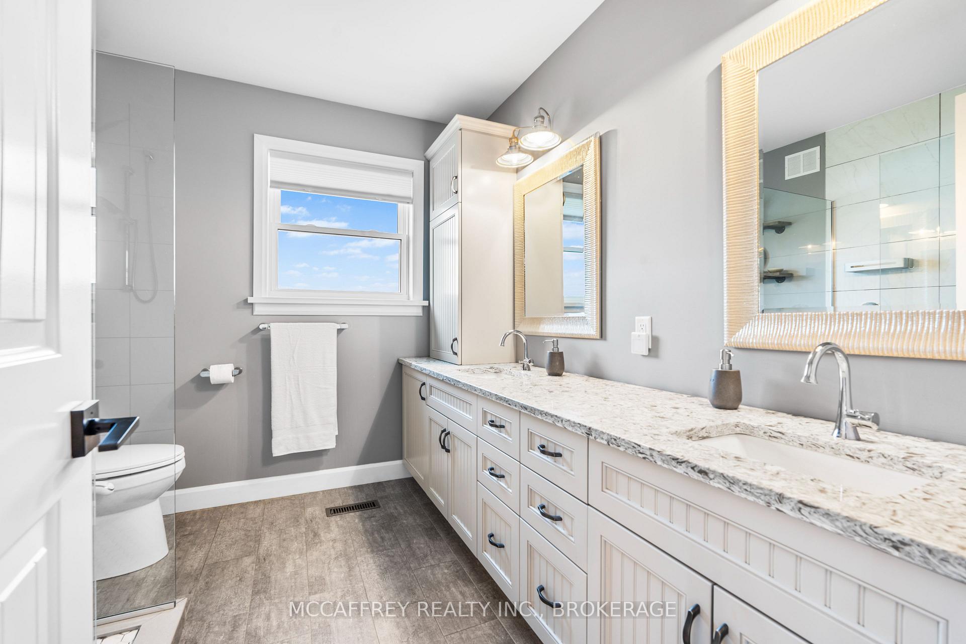 Photo 17 of 1587 Switzerville Road, Loyalist, Lennox and Addington - South — HOMEH