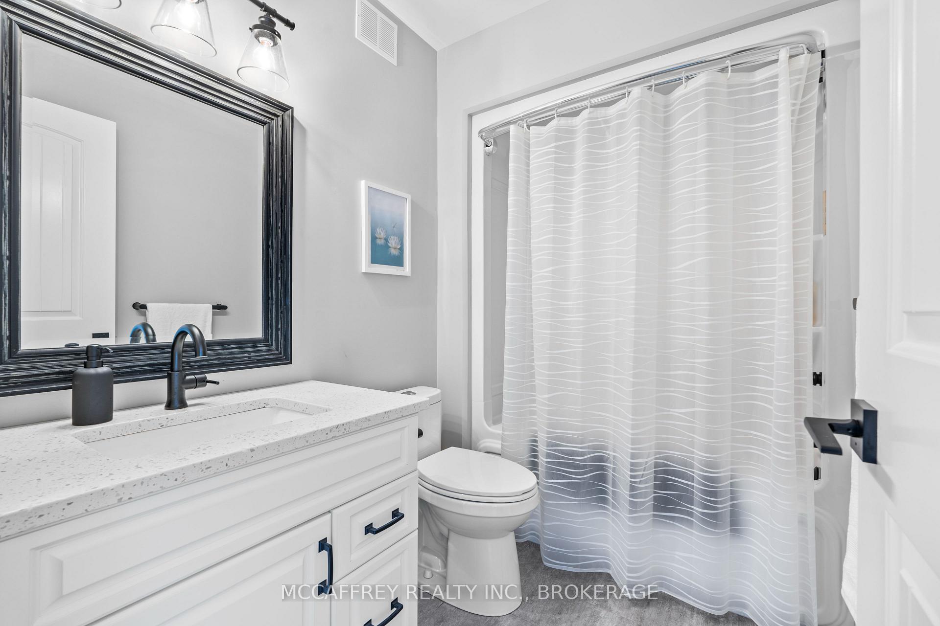 Photo 25 of 1587 Switzerville Road, Loyalist, Lennox and Addington - South — HOMEH