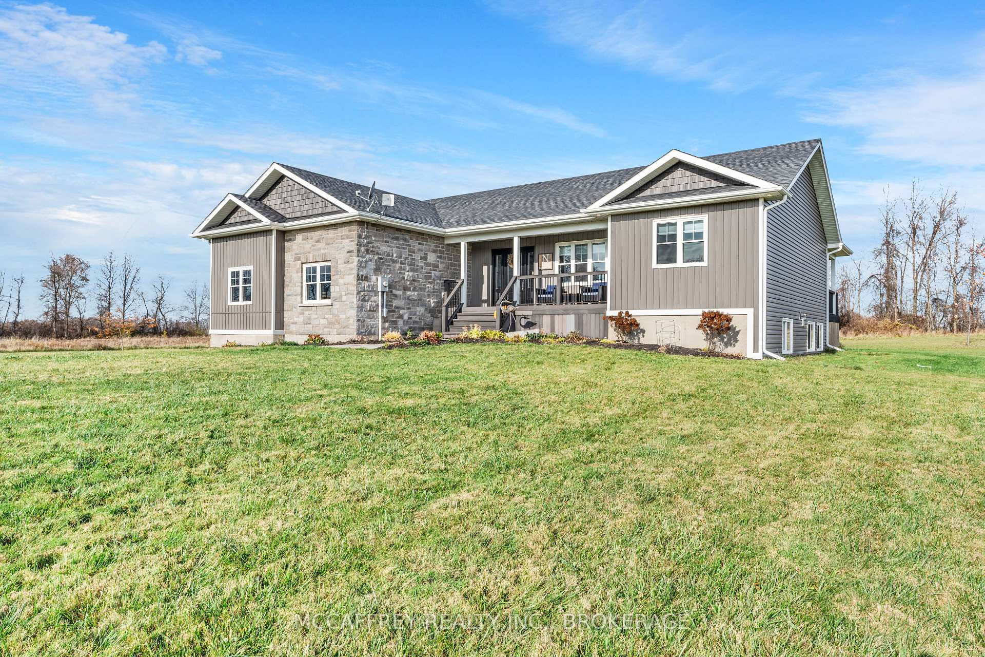 Photo 28 of 1587 Switzerville Road, Loyalist, Lennox and Addington - South — HOMEH