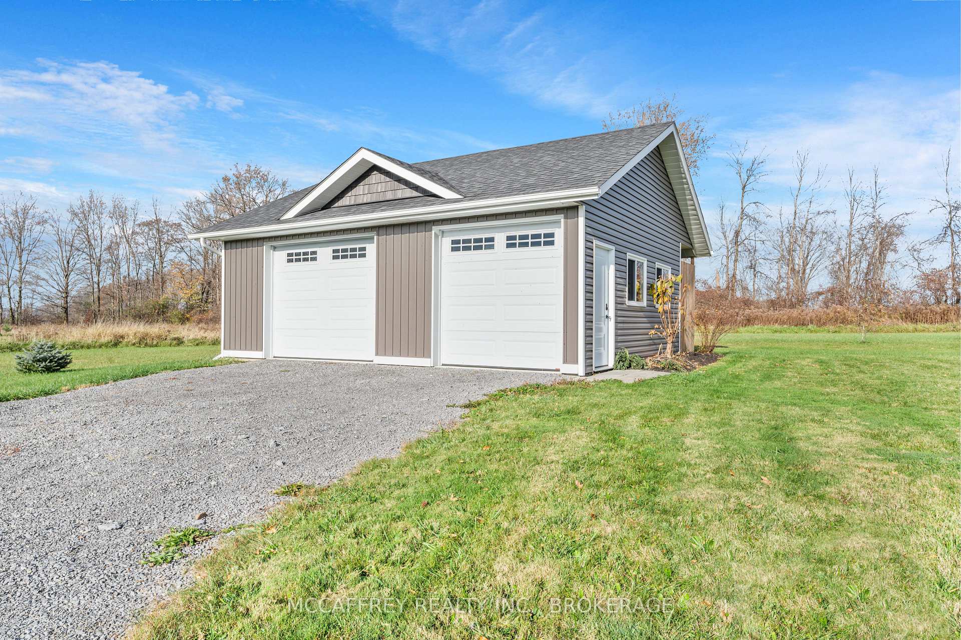 Photo 30 of 1587 Switzerville Road, Loyalist, Lennox and Addington - South — HOMEH