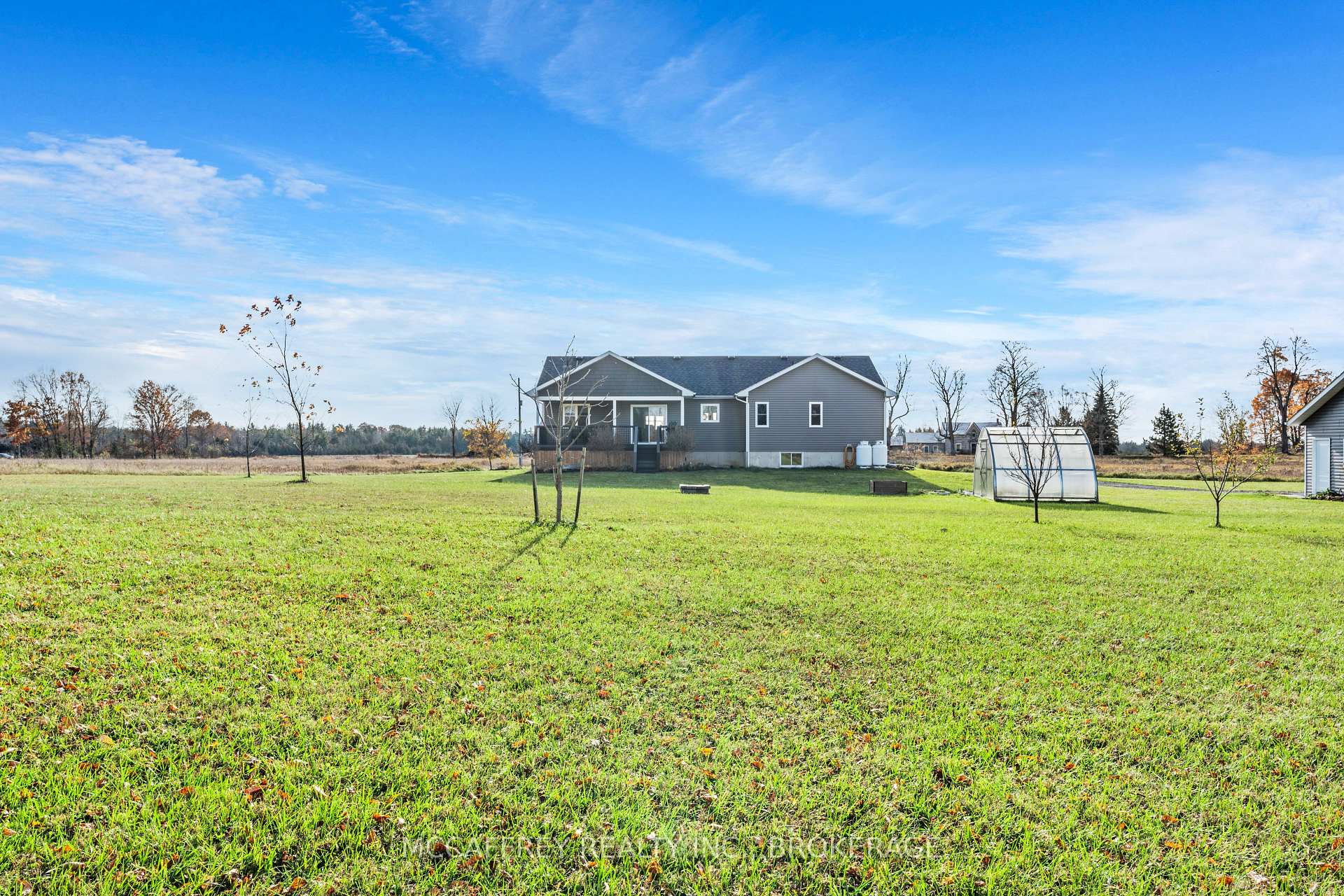 Photo 34 of 1587 Switzerville Road, Loyalist, Lennox and Addington - South — HOMEH