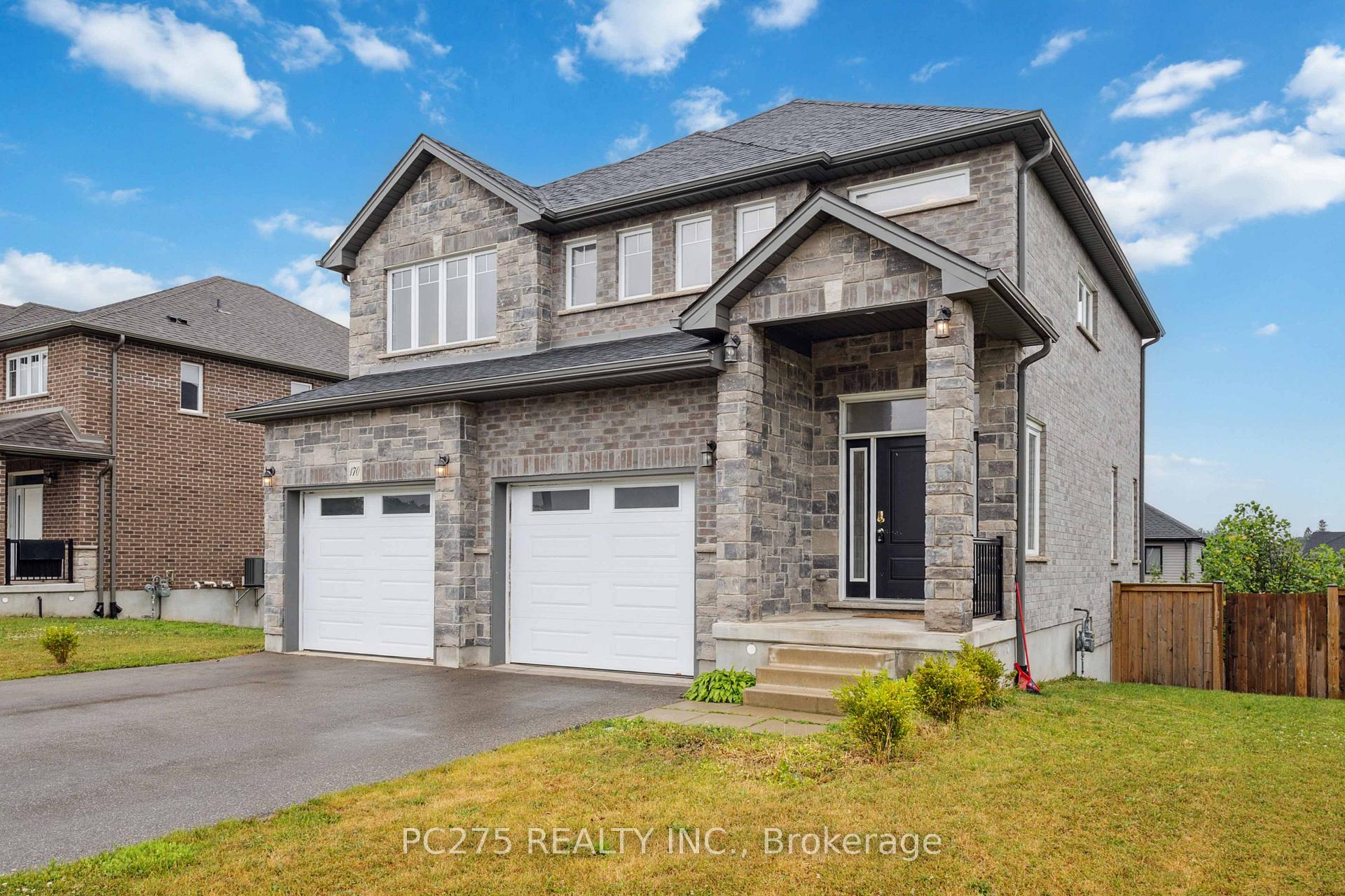 Photo 4 of 170 Queen Street, Middlesex Centre, Komoka — HOMEH