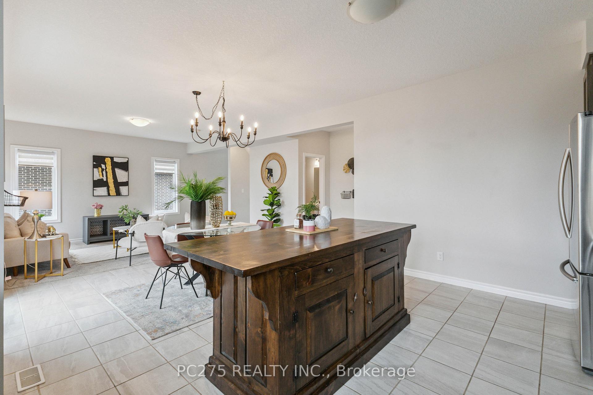 Photo 19 of 170 Queen Street, Middlesex Centre, Komoka — HOMEH