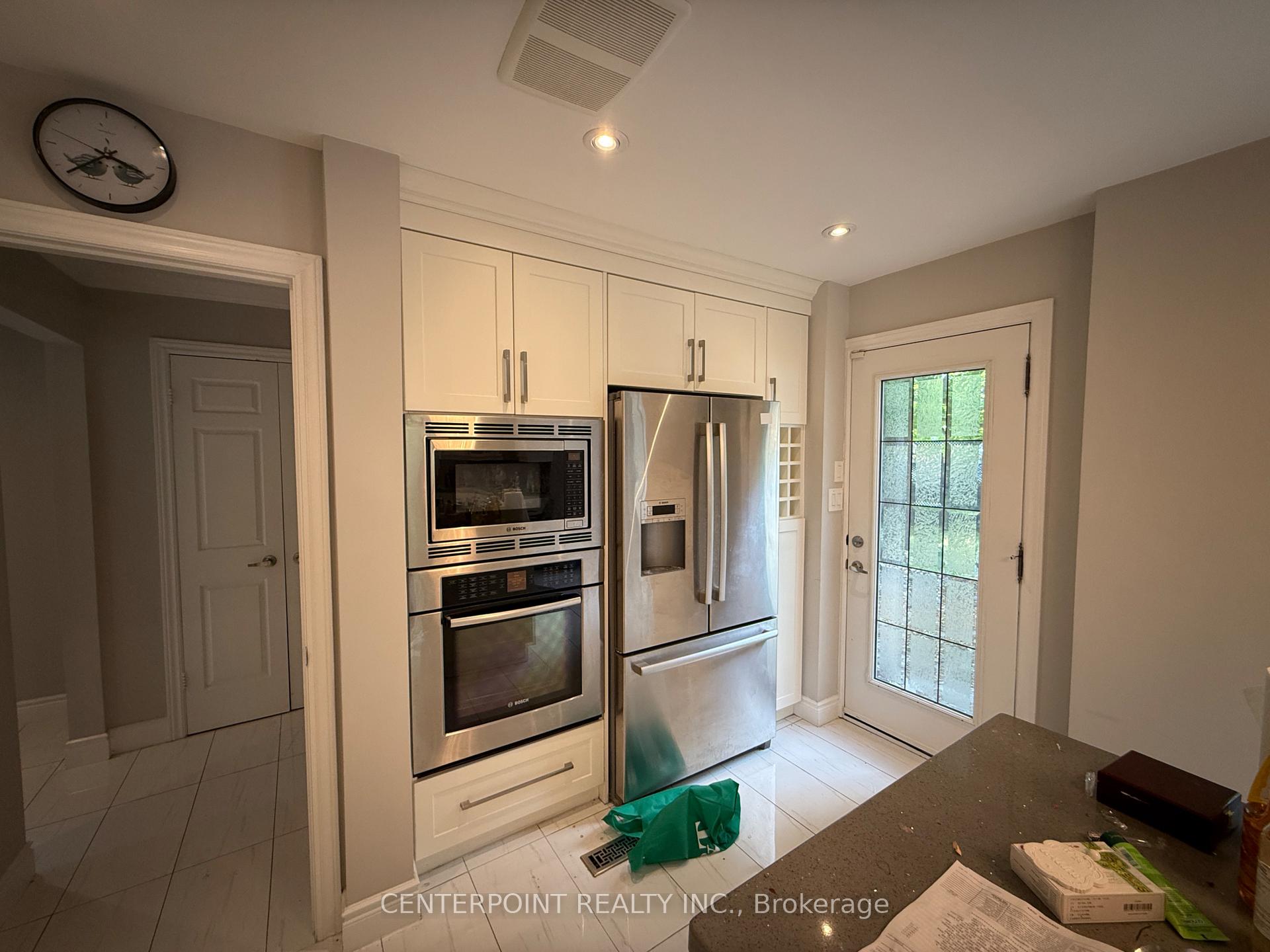 Photo 7 of 1 Rae Crescent, Markham, Unionville — HOMEH