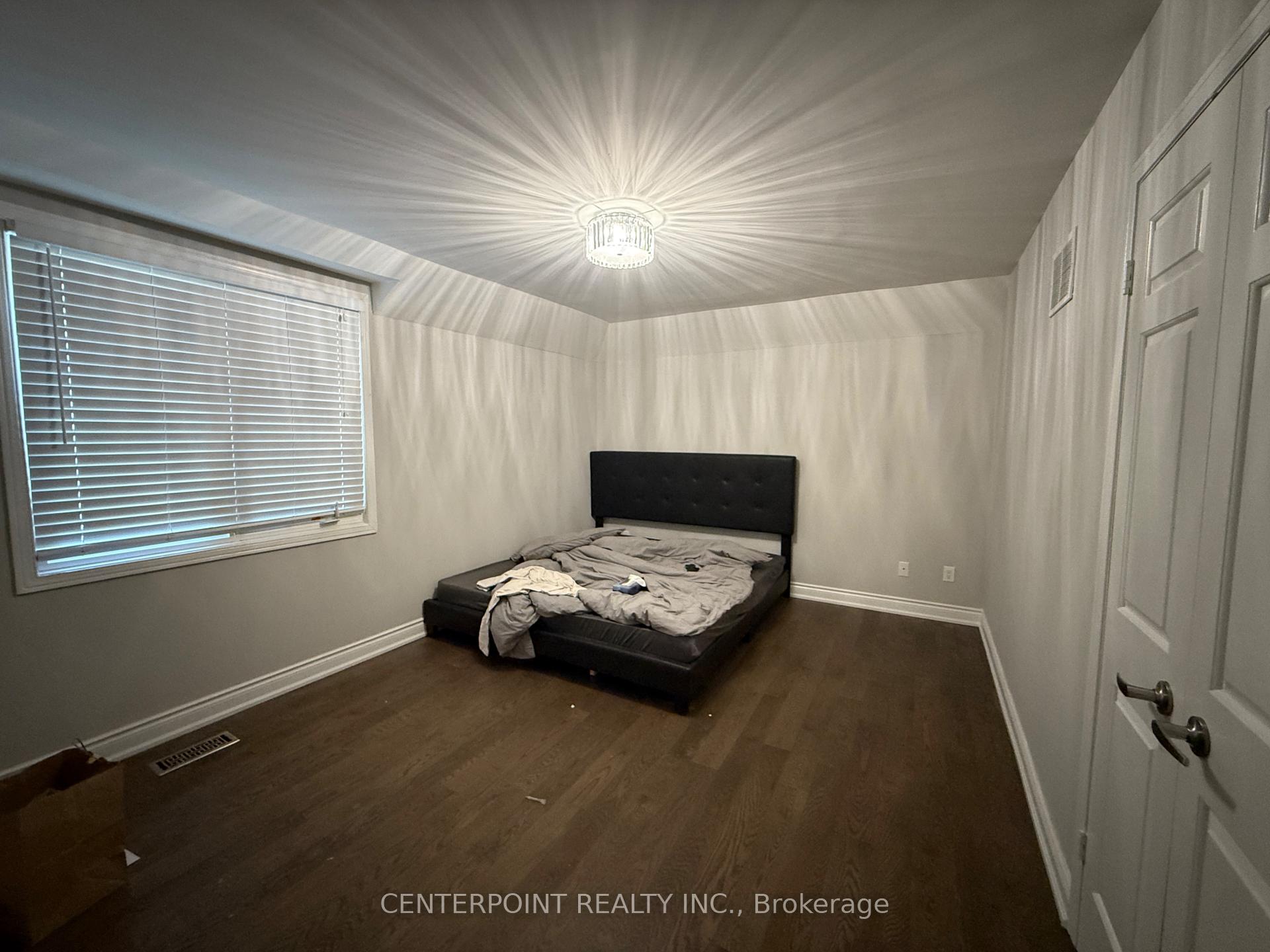Photo 9 of 1 Rae Crescent, Markham, Unionville — HOMEH
