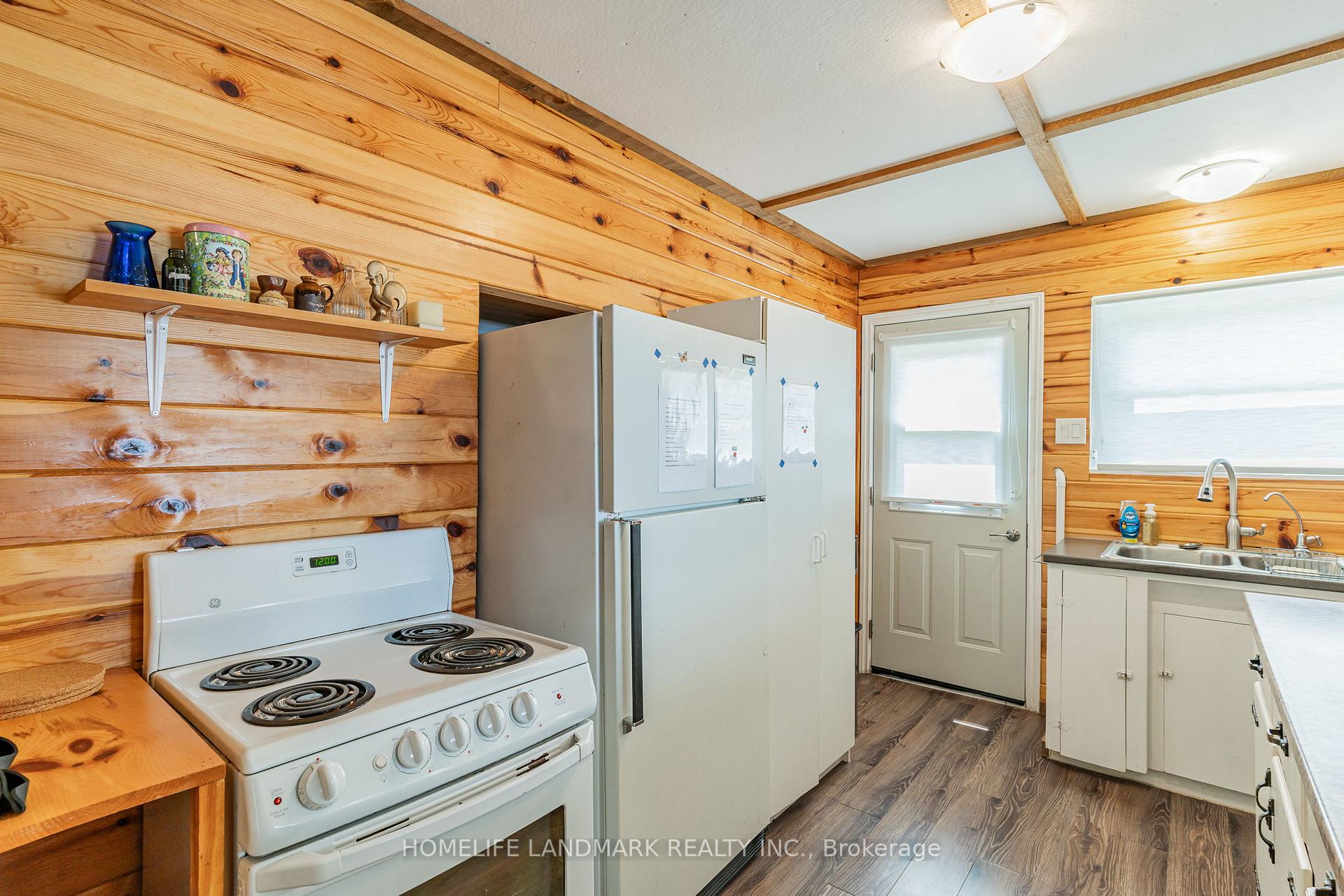Photo 13 of 1068 Pleasant Point Road, Minden Hills, Minden — HOMEH