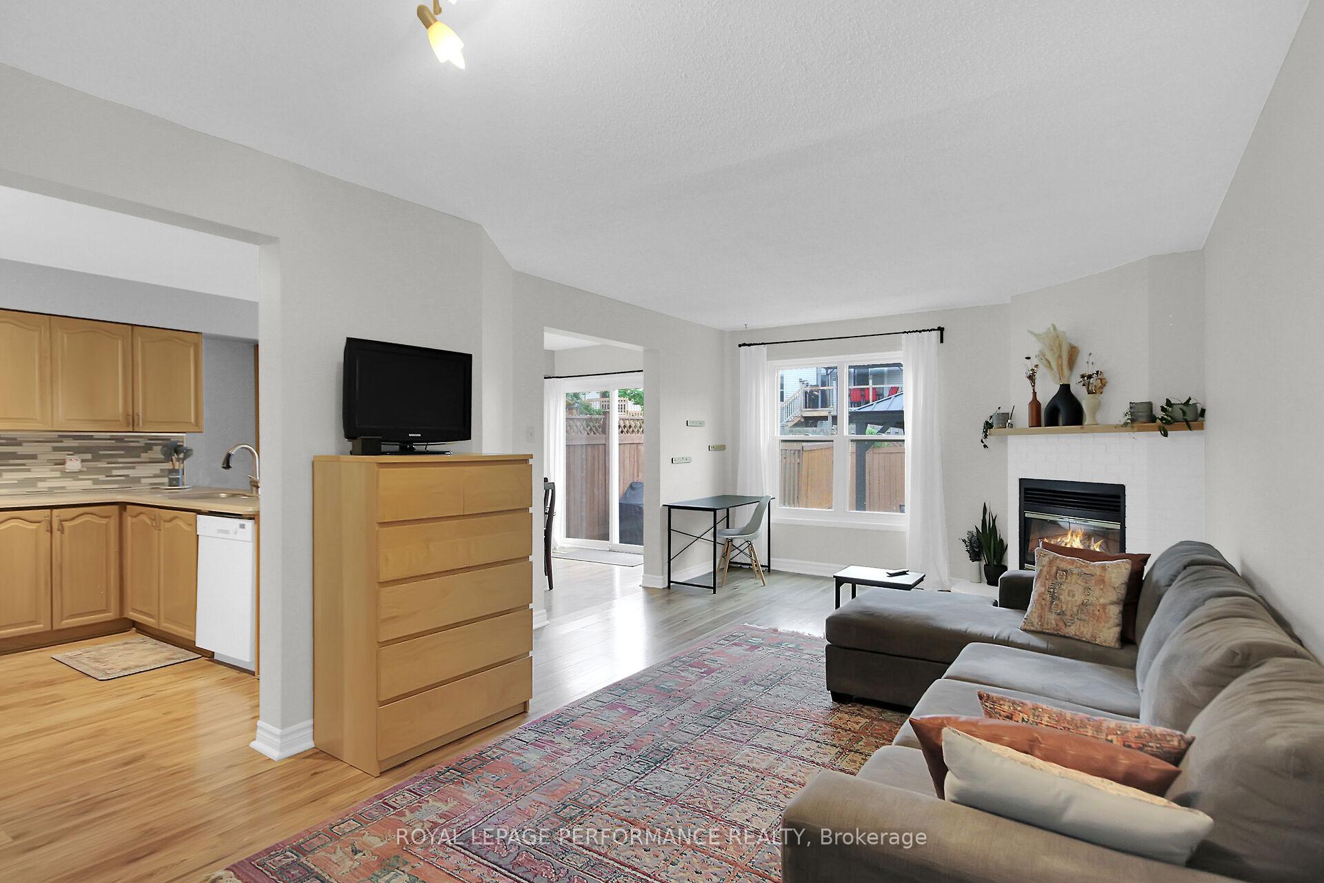 Photo 6 of 24 Ayton Lane, Ottawa, Kanata - Morgan's Grant/South March — HOMEH