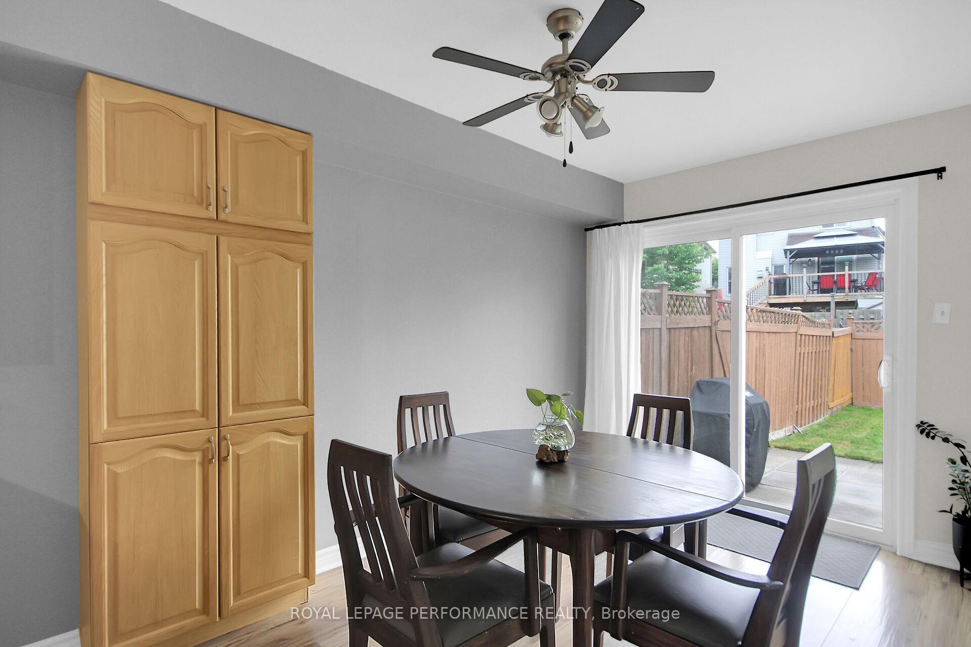 Photo 11 of 24 Ayton Lane, Ottawa, Kanata - Morgan's Grant/South March — HOMEH
