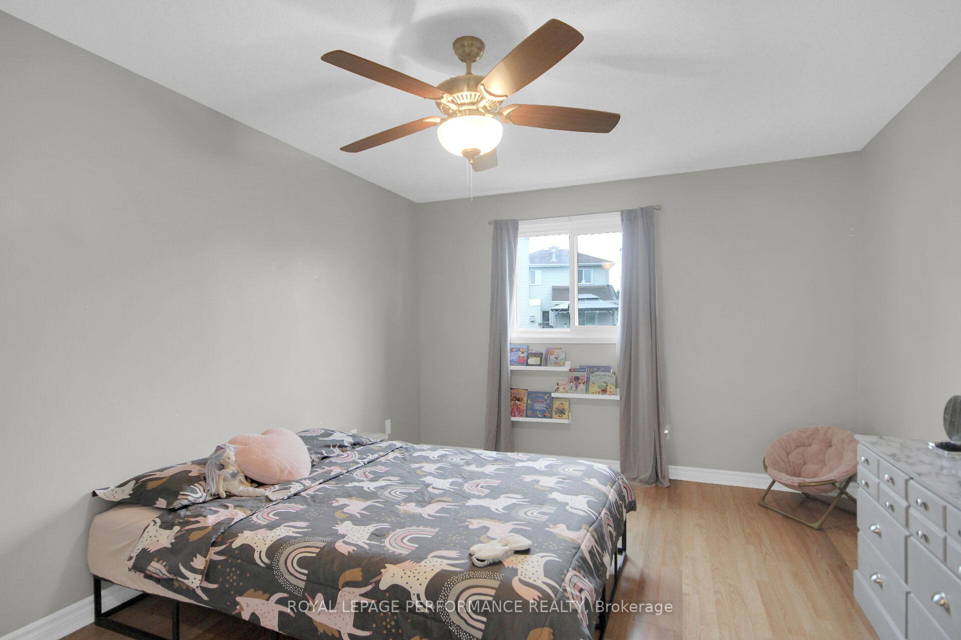 Photo 21 of 24 Ayton Lane, Ottawa, Kanata - Morgan's Grant/South March — HOMEH