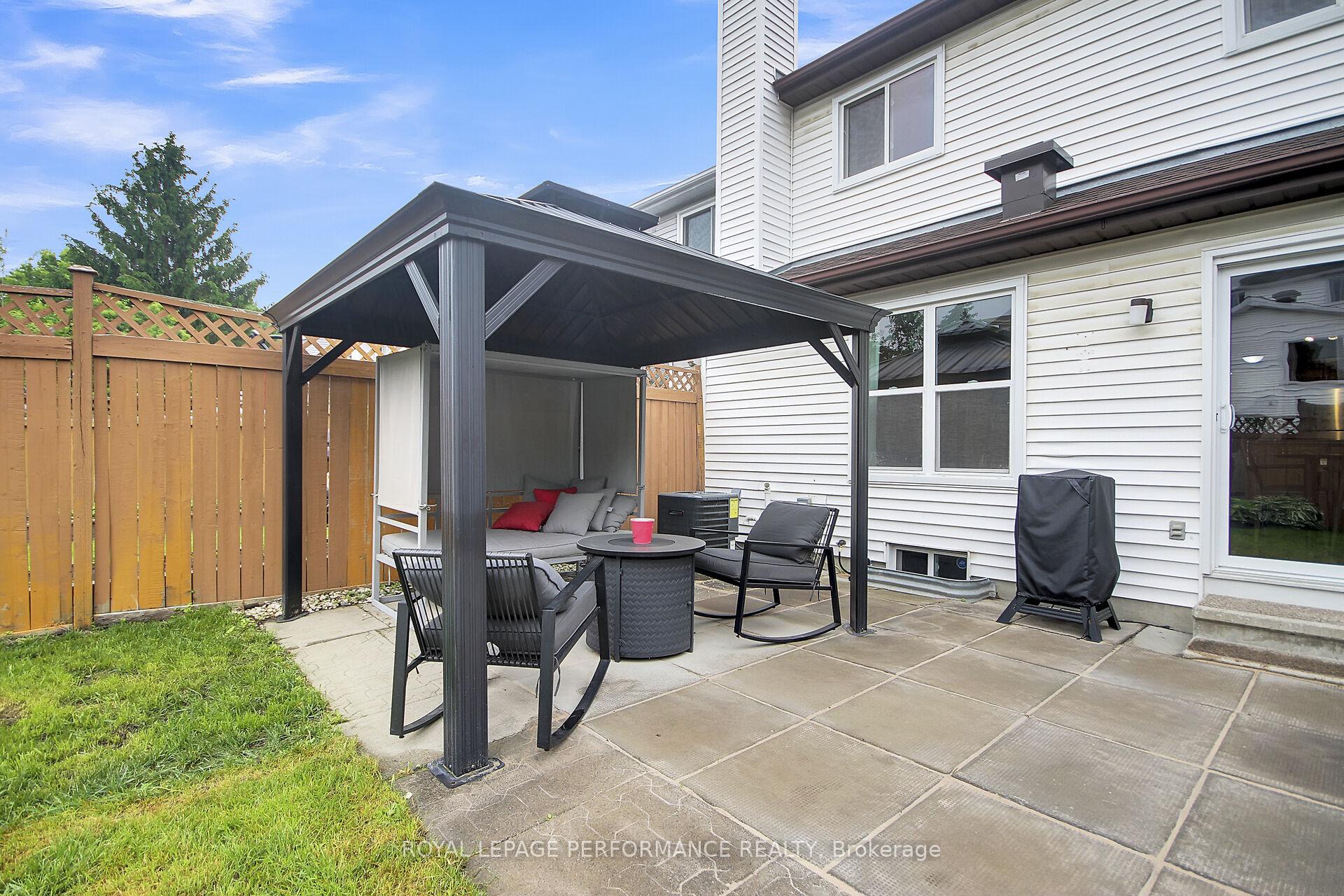 Photo 30 of 24 Ayton Lane, Ottawa, Kanata - Morgan's Grant/South March — HOMEH