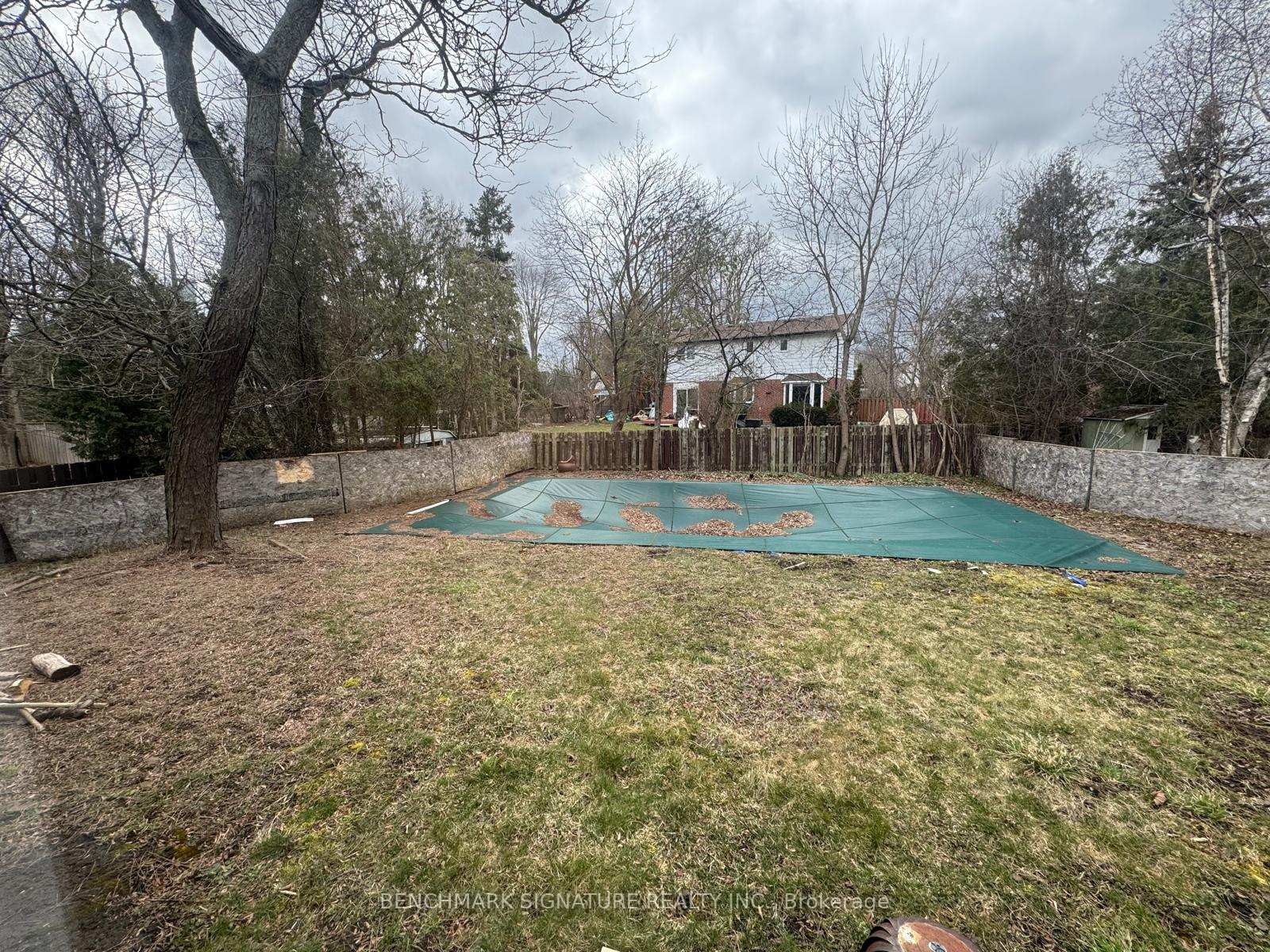 Photo 16 of 24 Emily Carr Street, Markham, Unionville — HOMEH