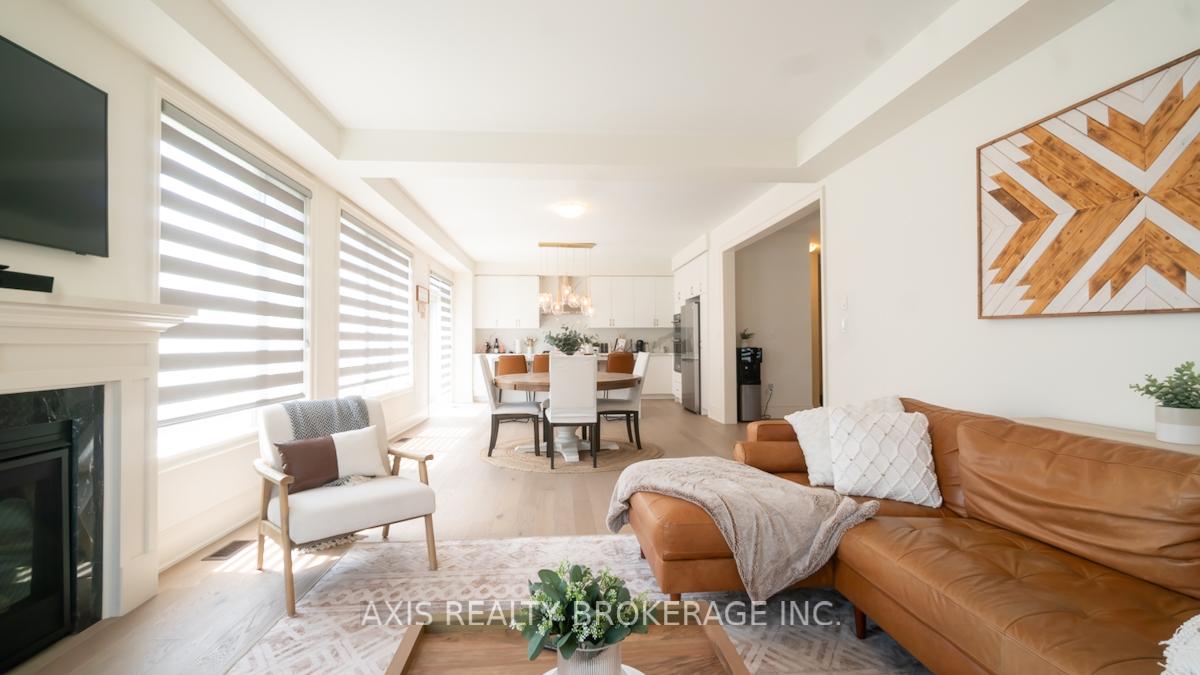 Photo 12 of 53 Holcomb Terrace, Hamilton, Waterdown — HOMEH