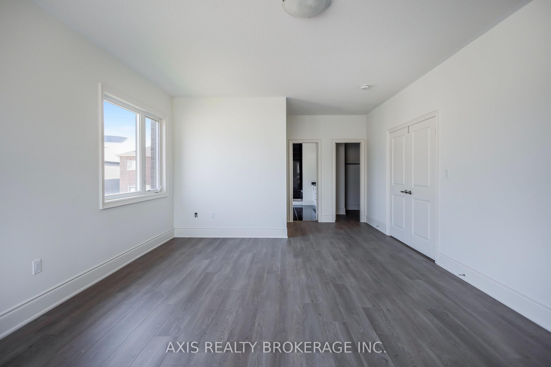 Photo 26 of 53 Holcomb Terrace, Hamilton, Waterdown — HOMEH