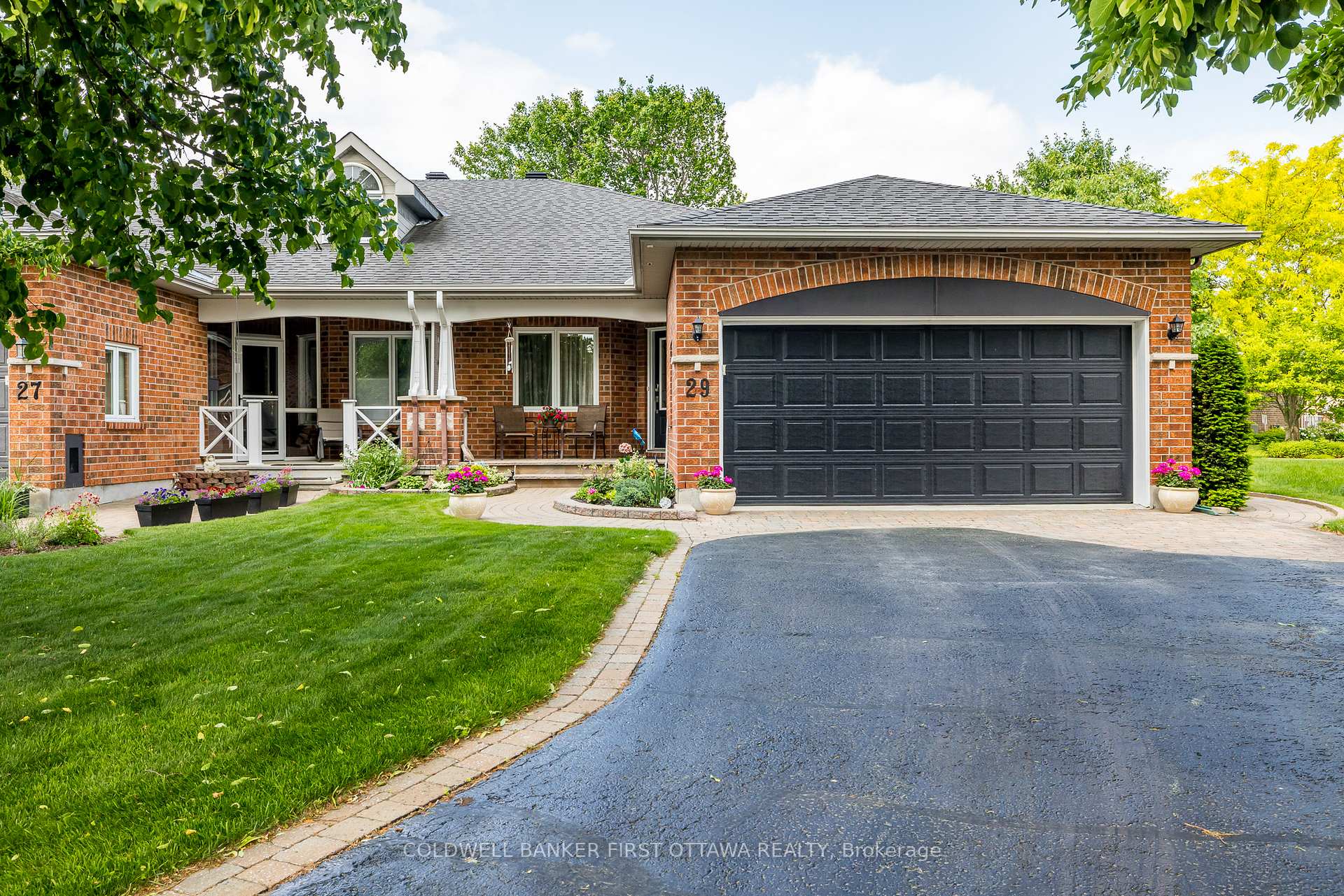 Photo 2 of 29 Peregrine Crescent, Ottawa, Kanata - Bridlewood — HOMEH