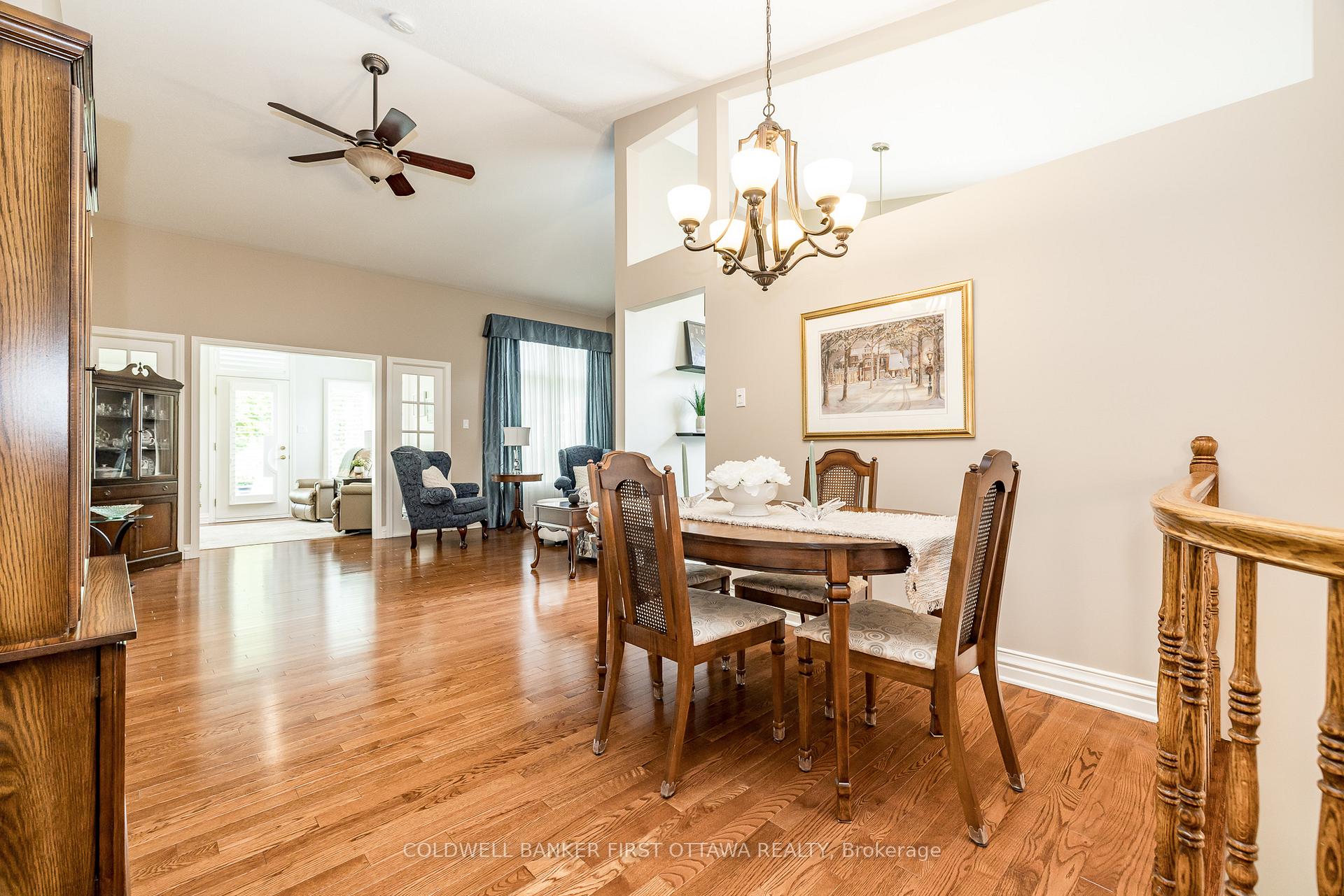 Photo 6 of 29 Peregrine Crescent, Ottawa, Kanata - Bridlewood — HOMEH