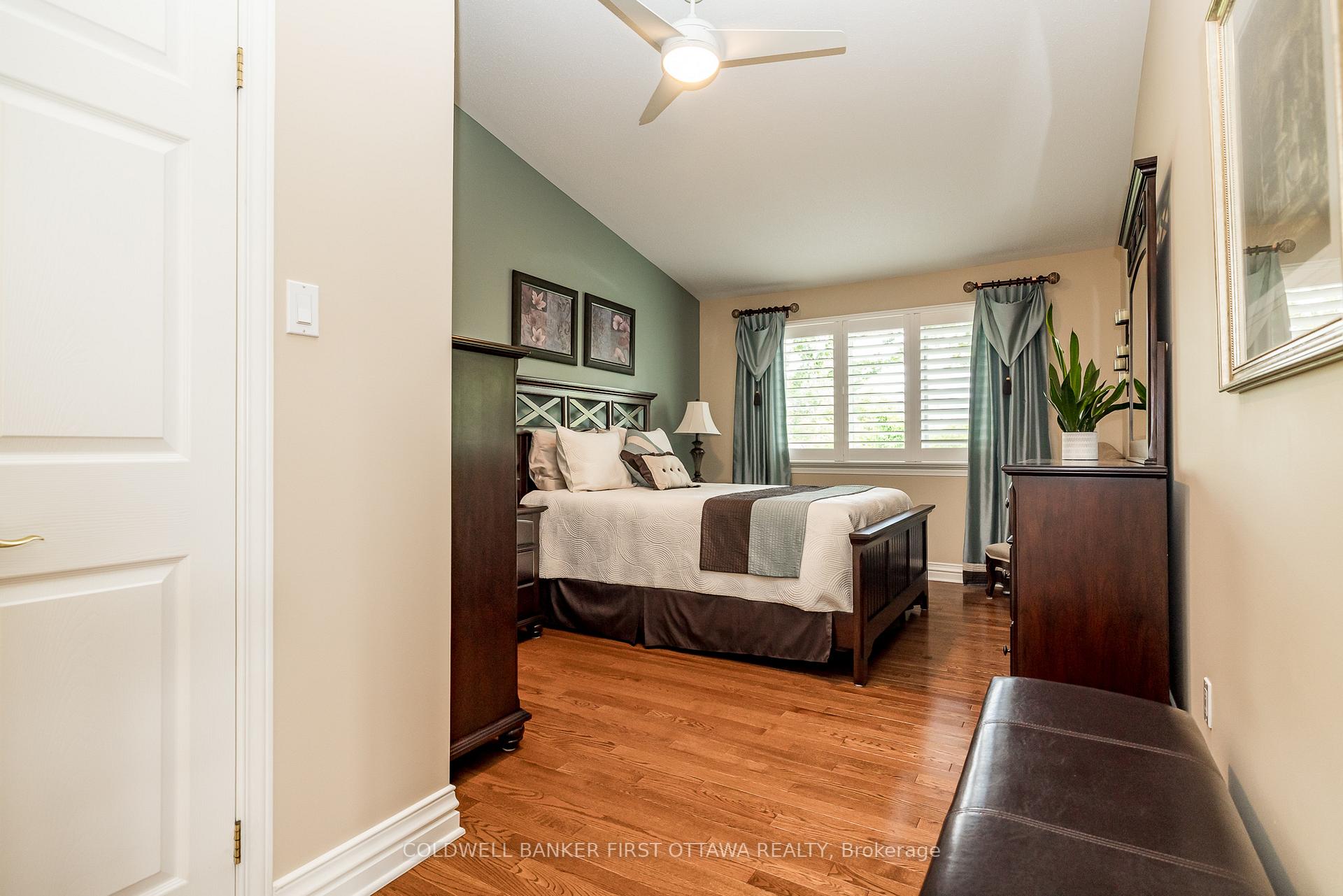 Photo 16 of 29 Peregrine Crescent, Ottawa, Kanata - Bridlewood — HOMEH