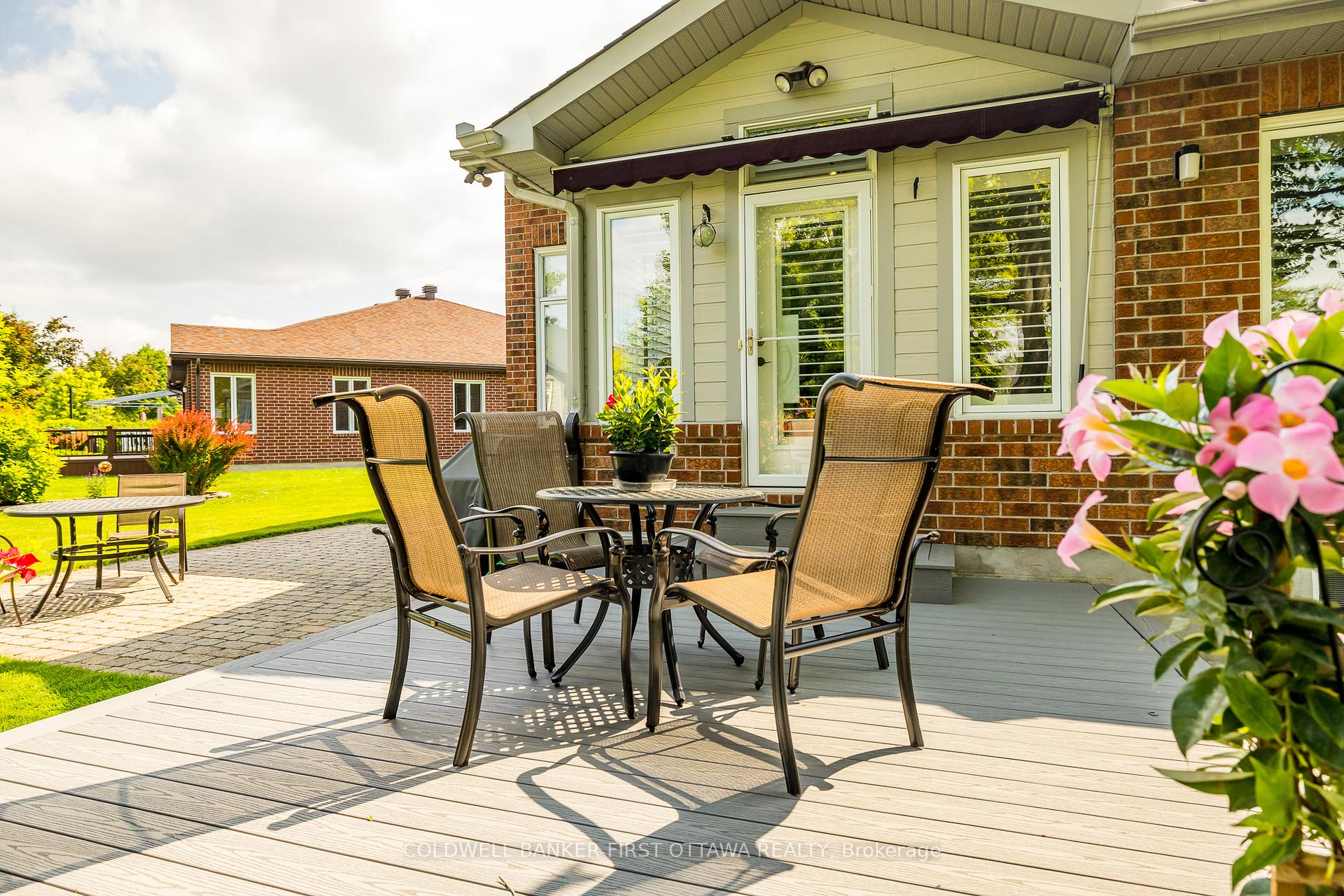 Photo 33 of 29 Peregrine Crescent, Ottawa, Kanata - Bridlewood — HOMEH