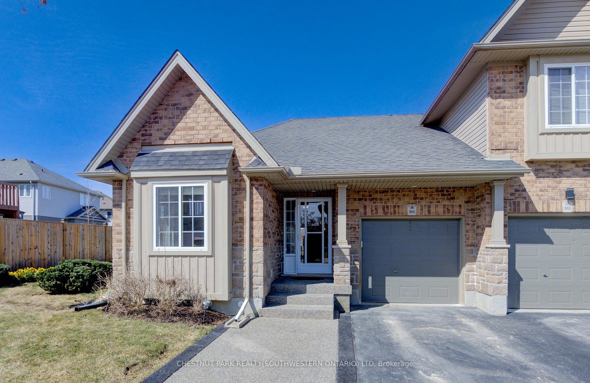 Front of 988 Zeller Crescent