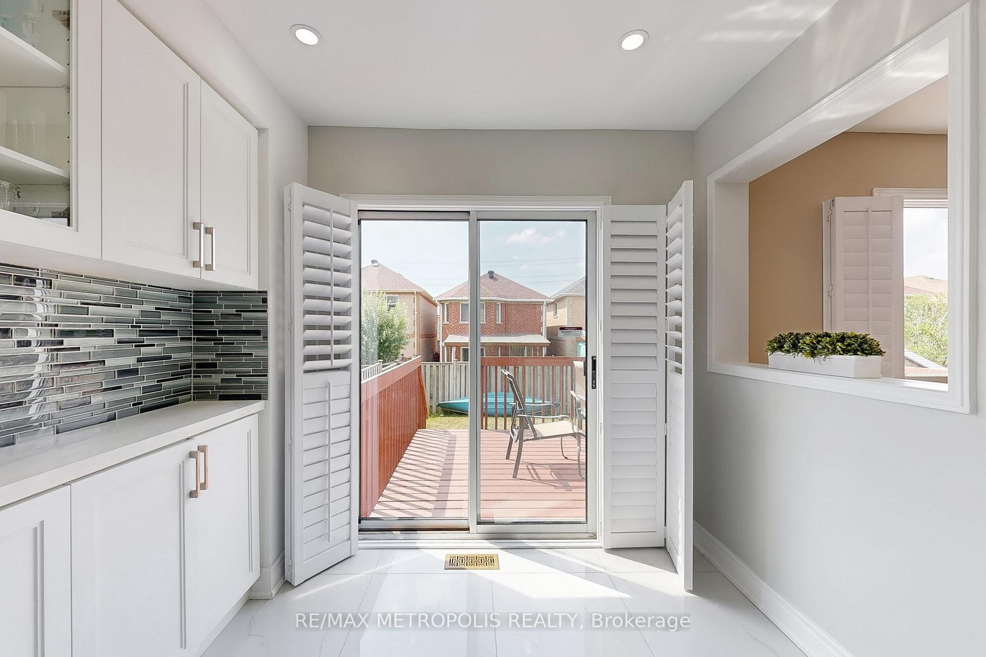 Photo 15 of 175 Roxbury Street, Markham, Rouge River Estates — HOMEH