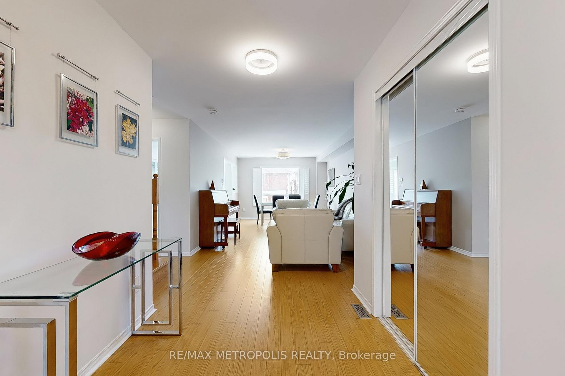 Photo 18 of 175 Roxbury Street, Markham, Rouge River Estates — HOMEH