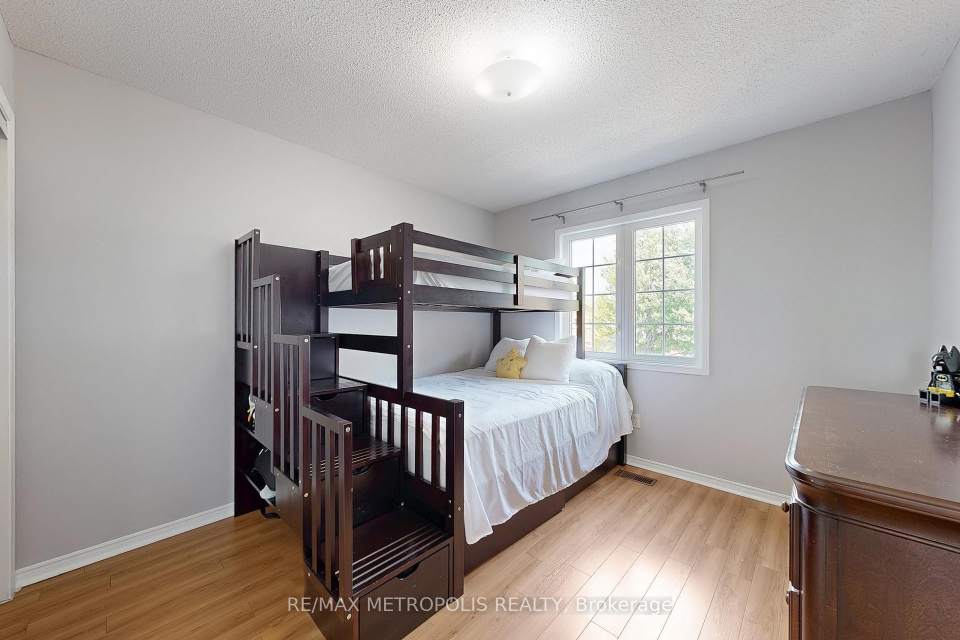 Photo 32 of 175 Roxbury Street, Markham, Rouge River Estates — HOMEH