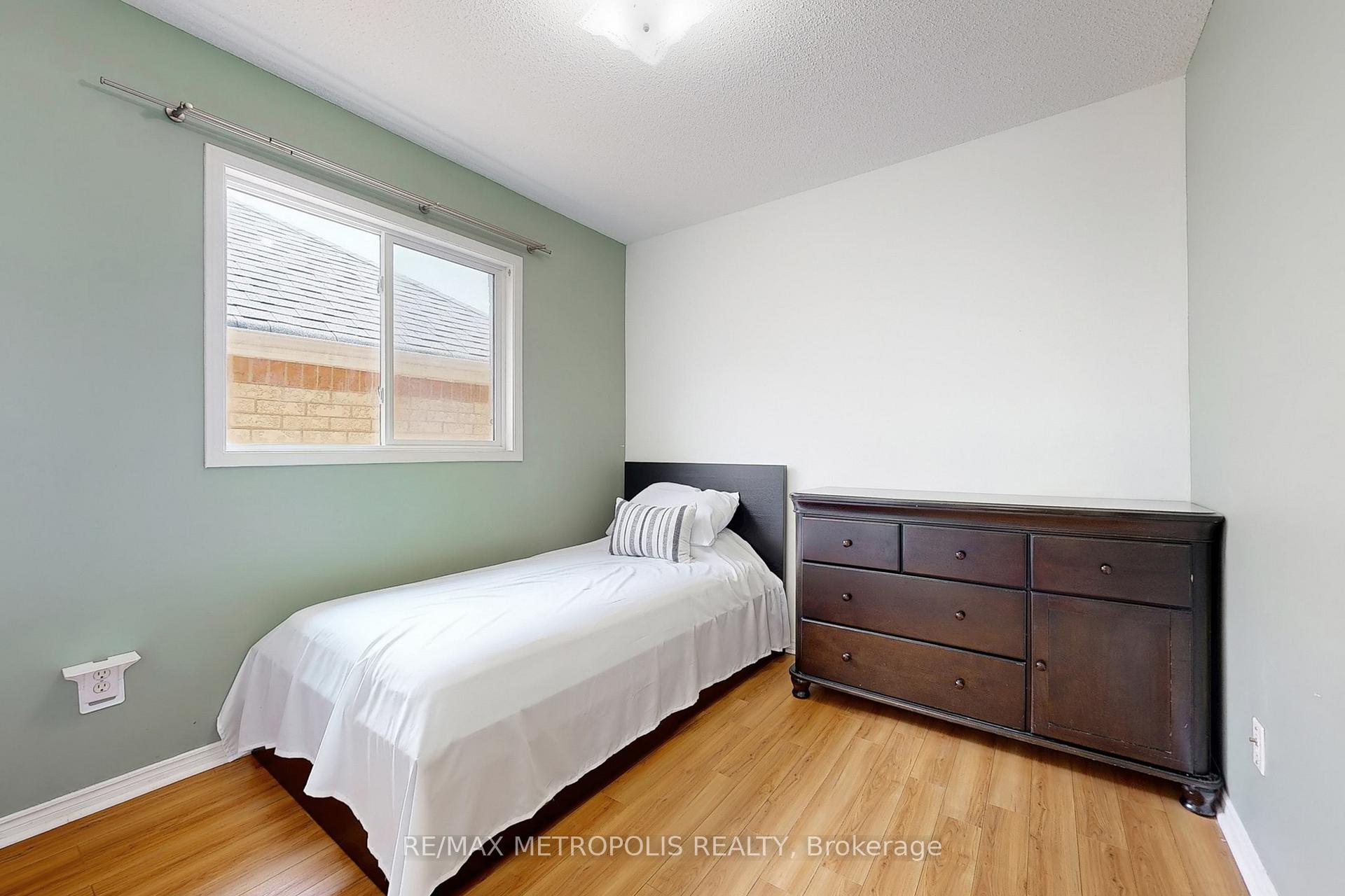Photo 35 of 175 Roxbury Street, Markham, Rouge River Estates — HOMEH
