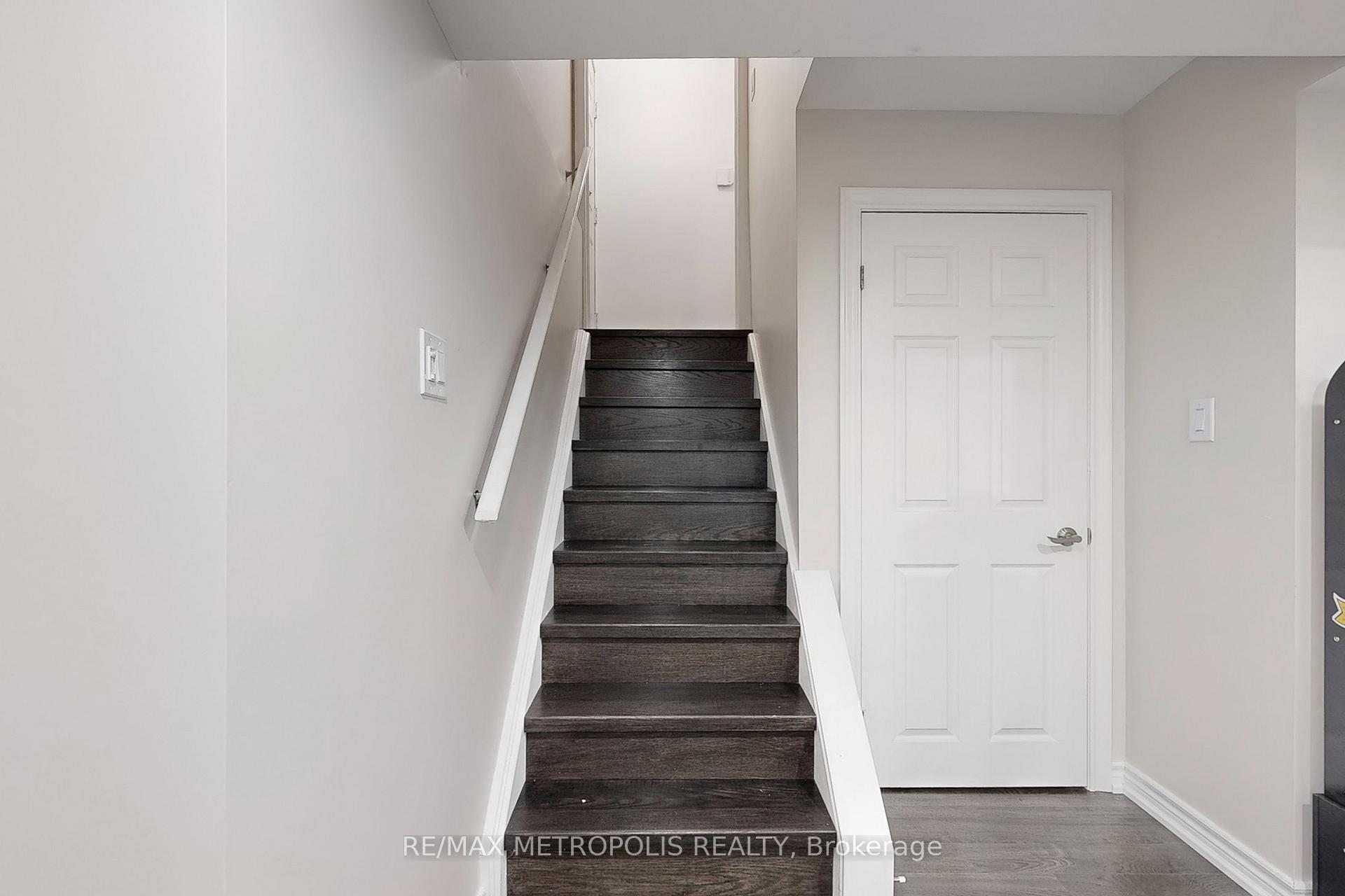 Photo 40 of 175 Roxbury Street, Markham, Rouge River Estates — HOMEH