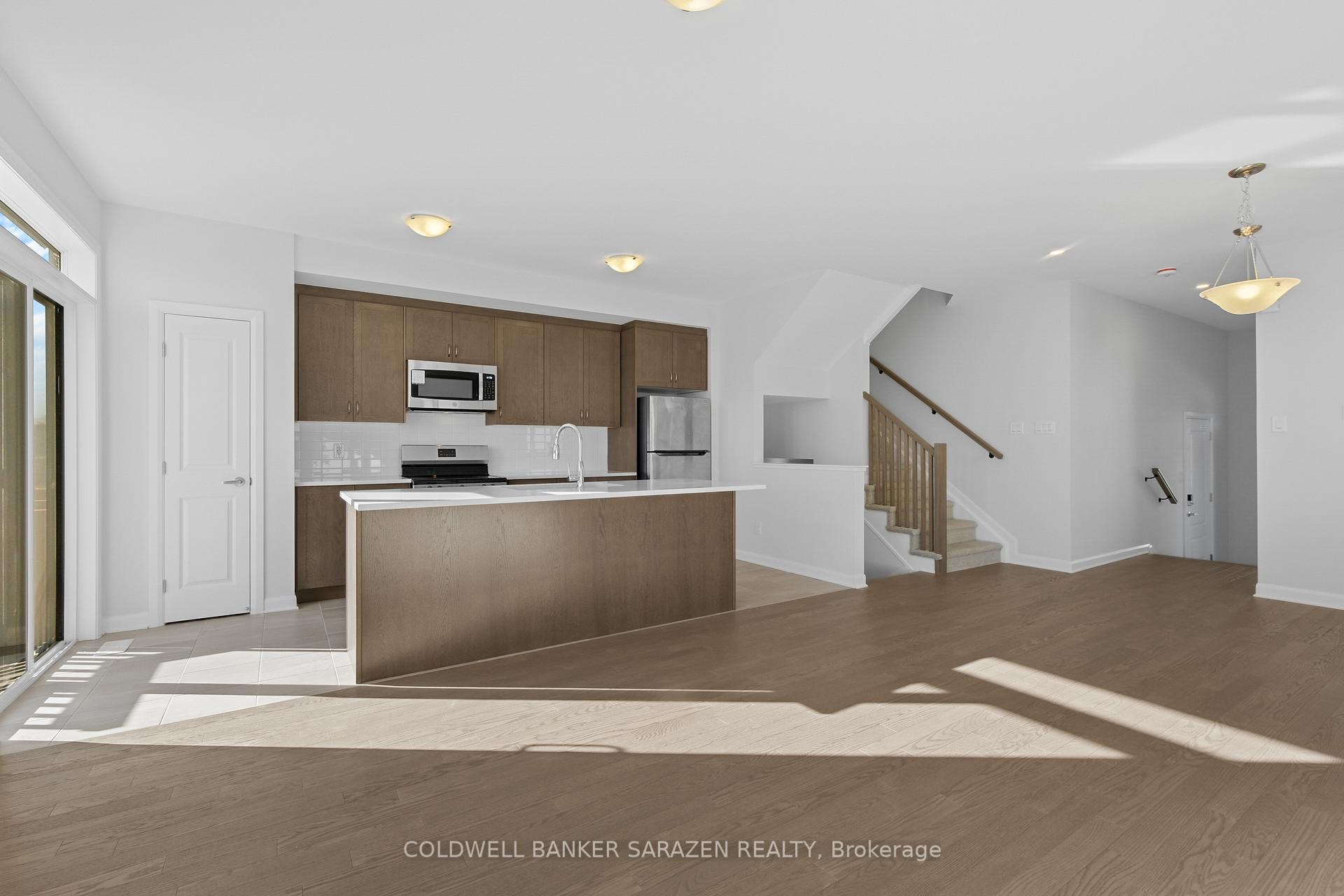 Photo 11 of 342 Gisborne Place, Ottawa, Kanata - Morgan's Grant/South March — HOMEH
