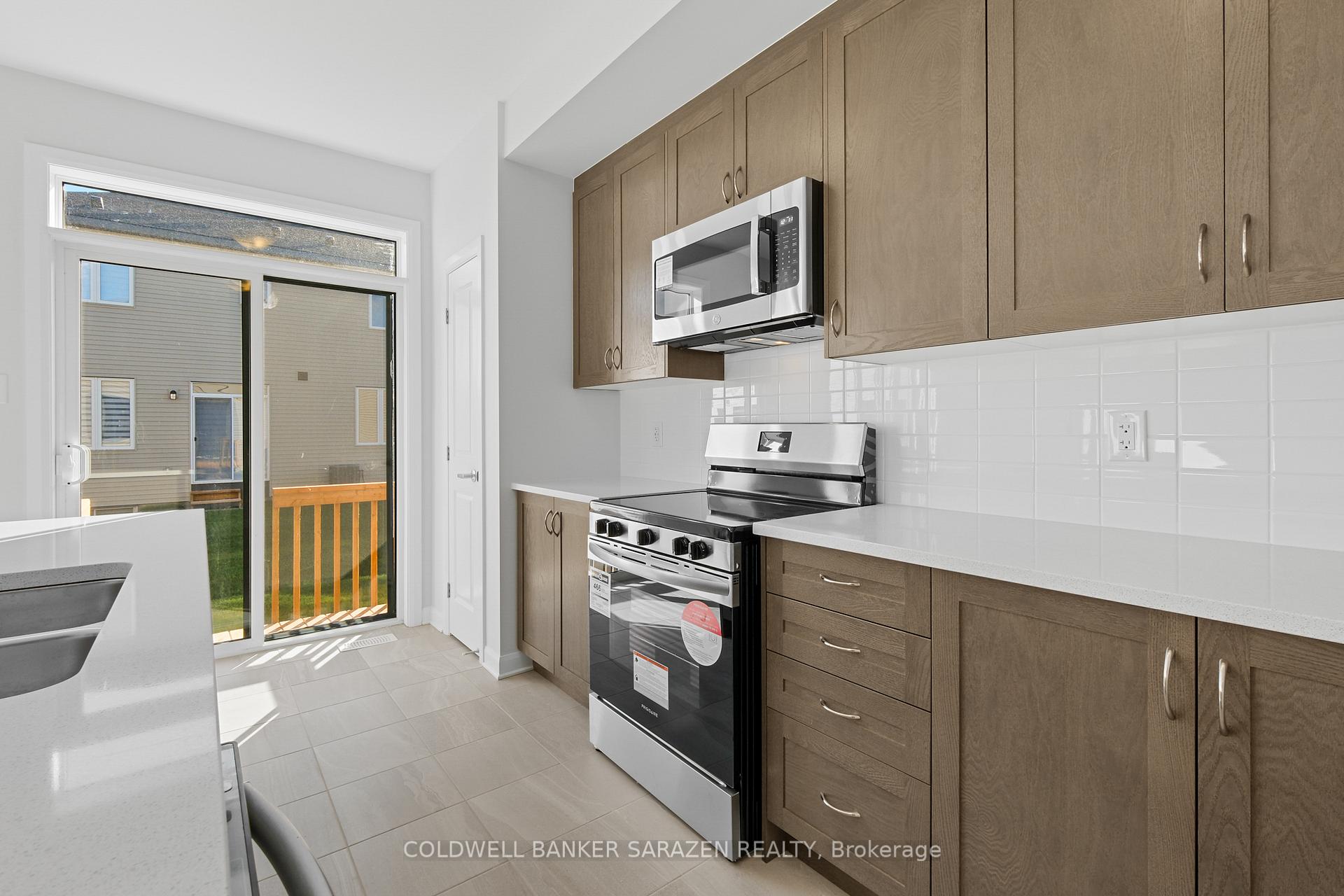 Photo 15 of 342 Gisborne Place, Ottawa, Kanata - Morgan's Grant/South March — HOMEH