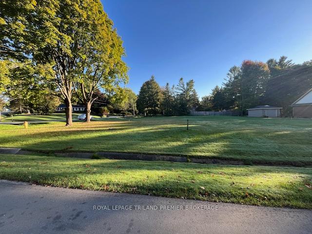 Photo 3 of 6 Blackburn Crescent, Middlesex Centre, Kilworth — HOMEH